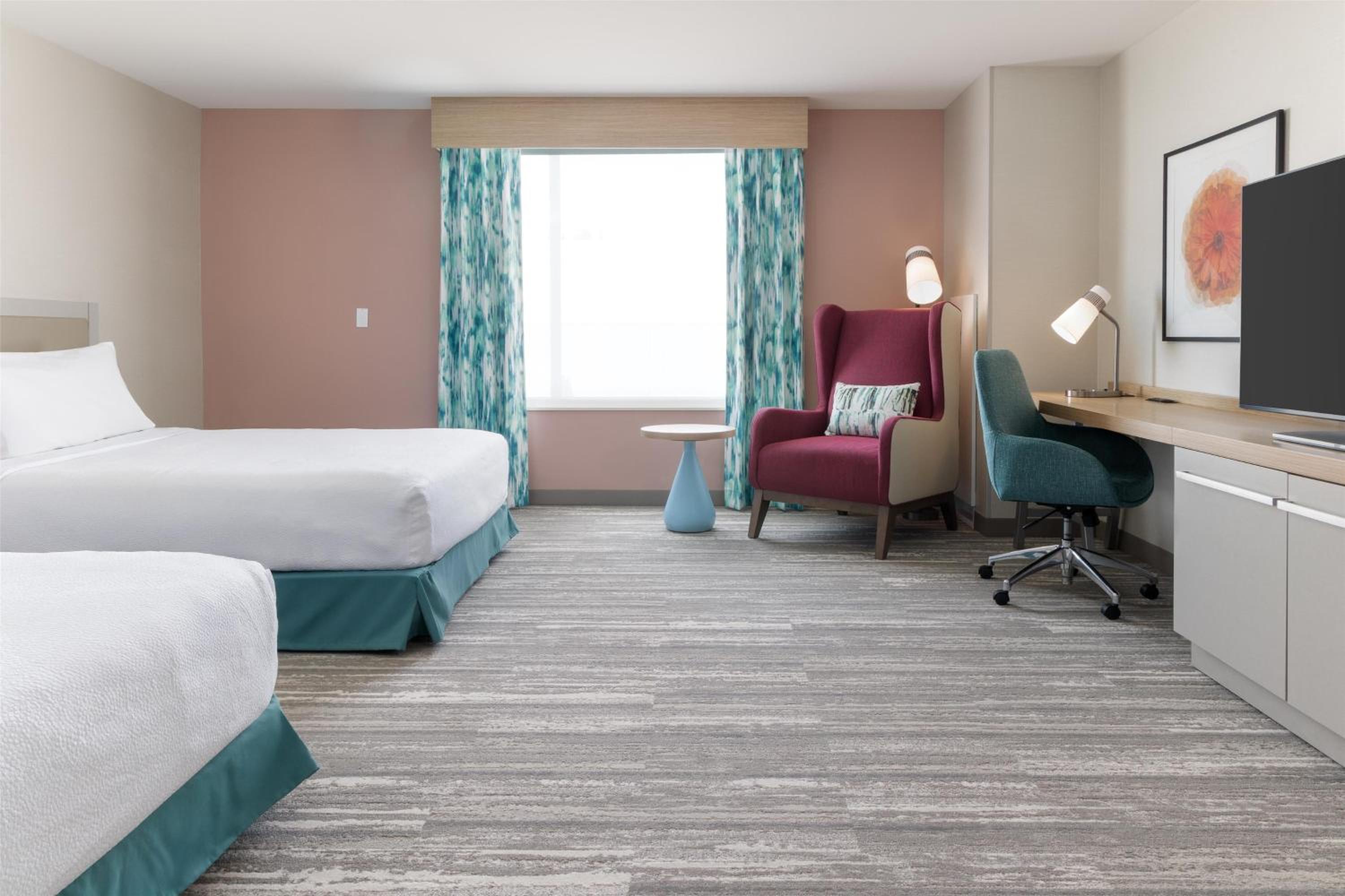 Queen Room with Two Queen Beds - Mobility Accessible - Photo 5