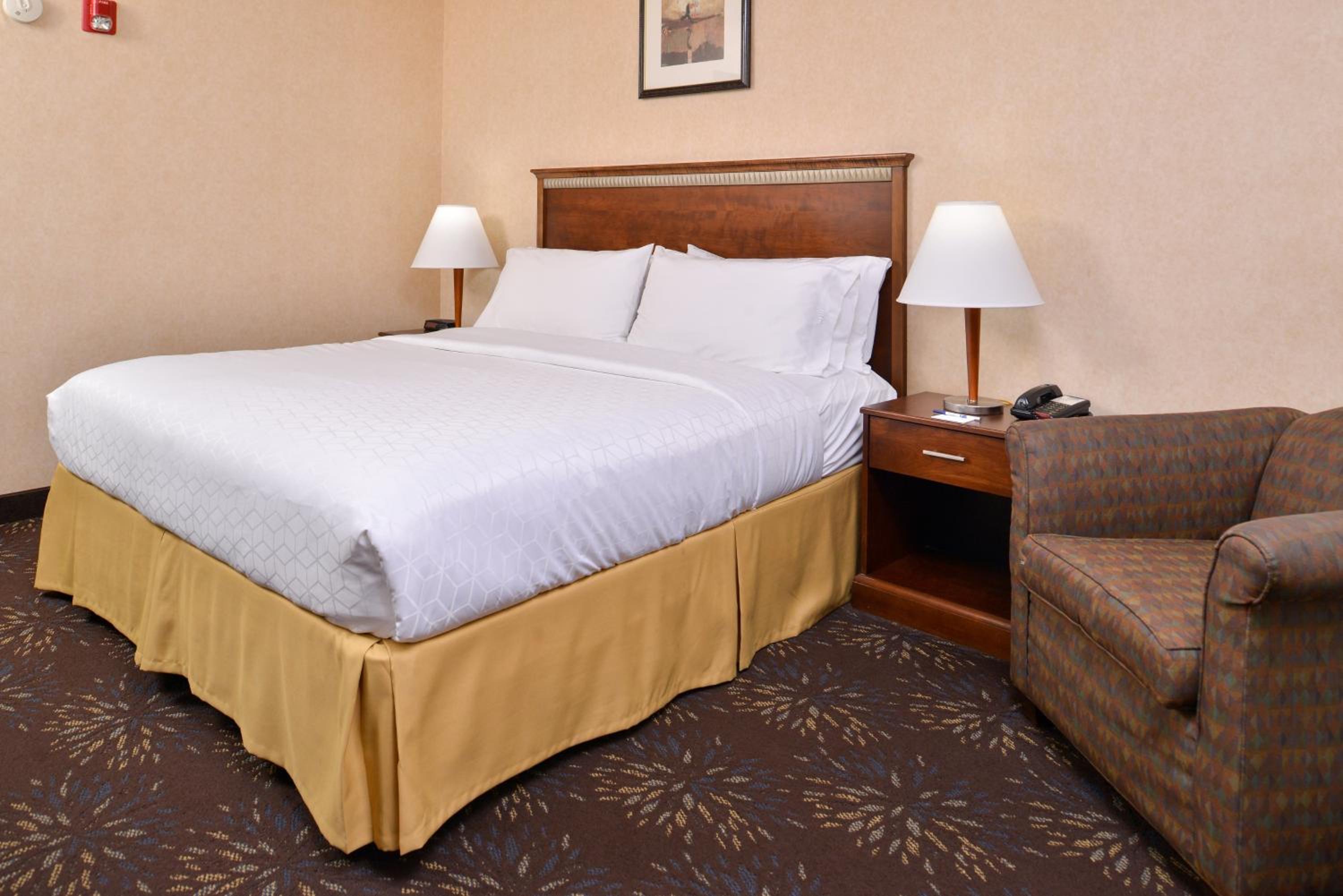 Standard Room - Photo 2