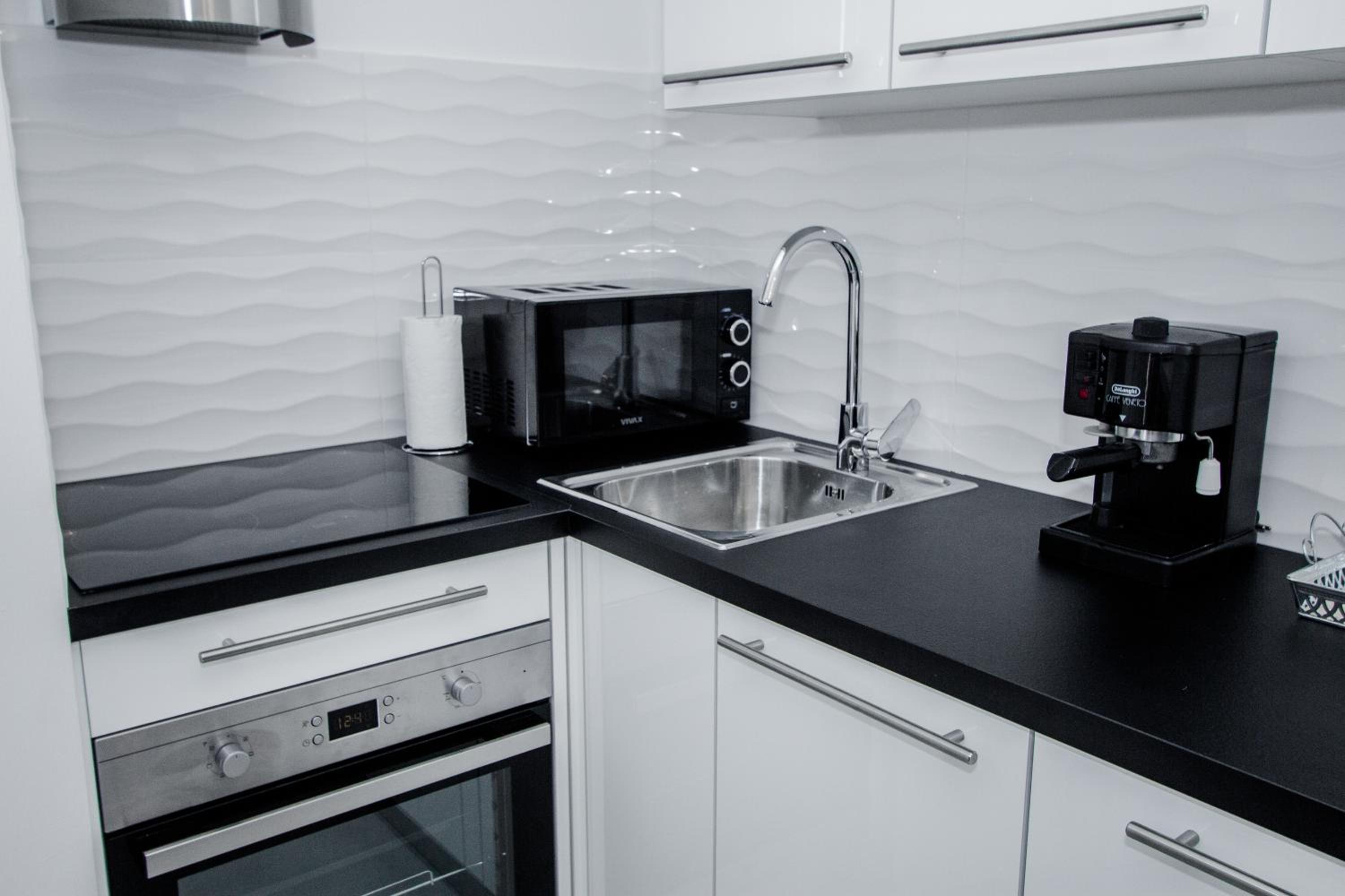 Studio Apartment photo 3