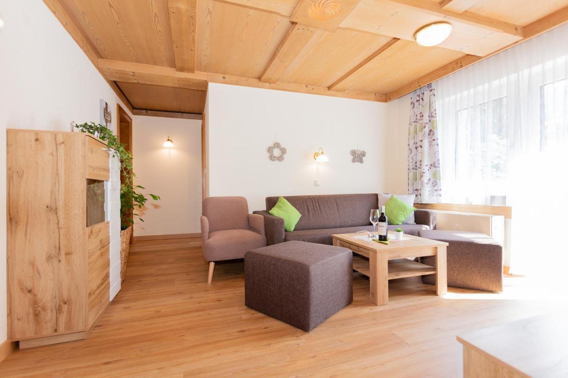 Two-Bedroom Apartment with Bathroom photo 1