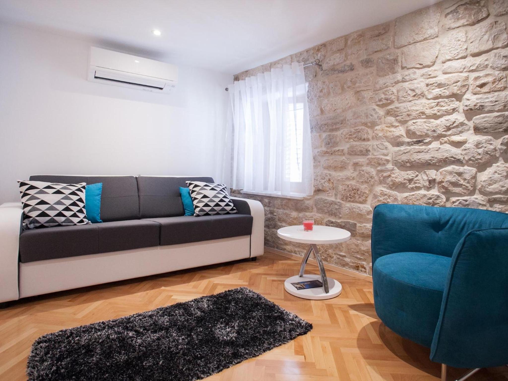Duplex Apartment - Photo 1