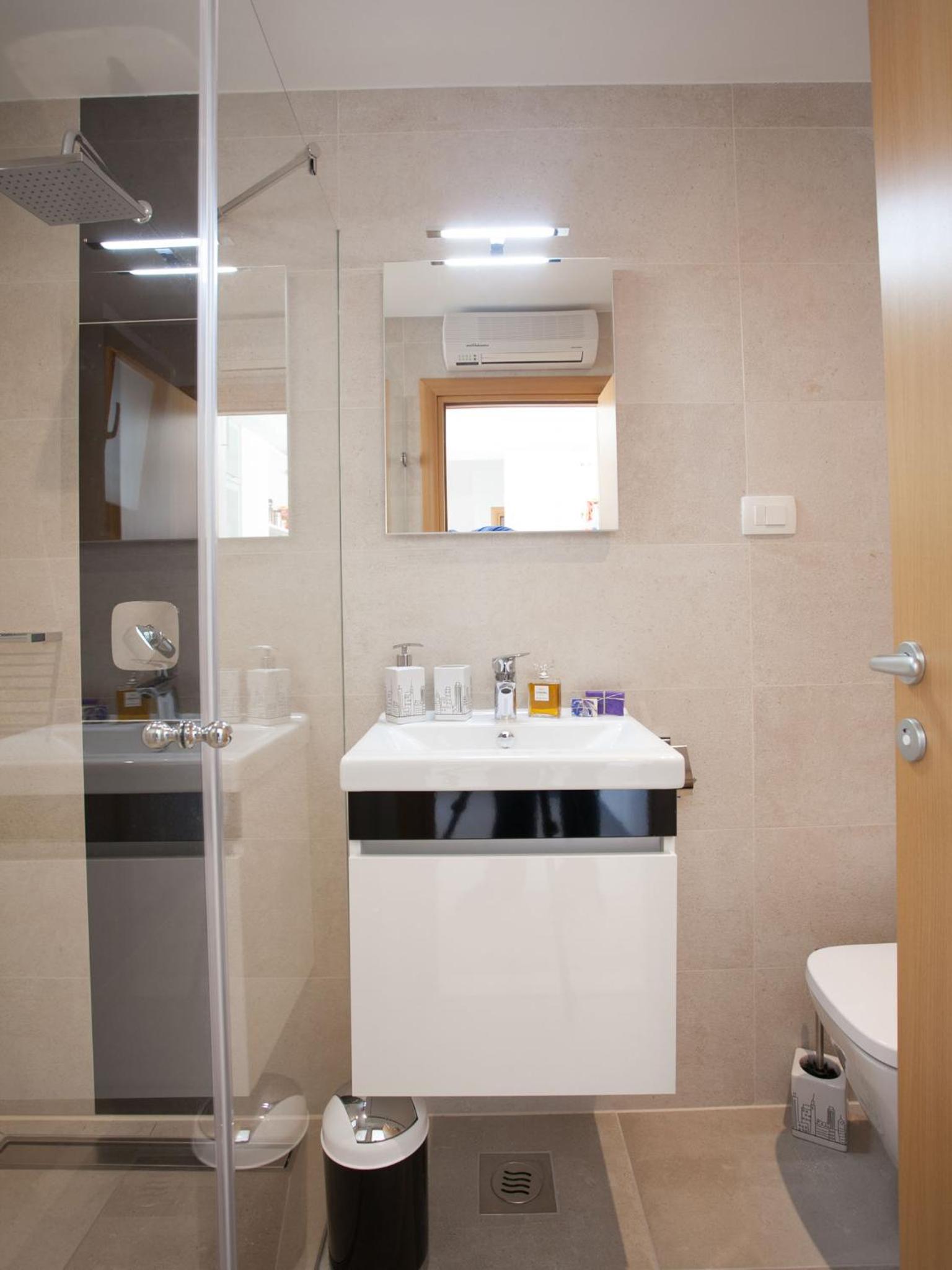Duplex Apartment - Photo 23