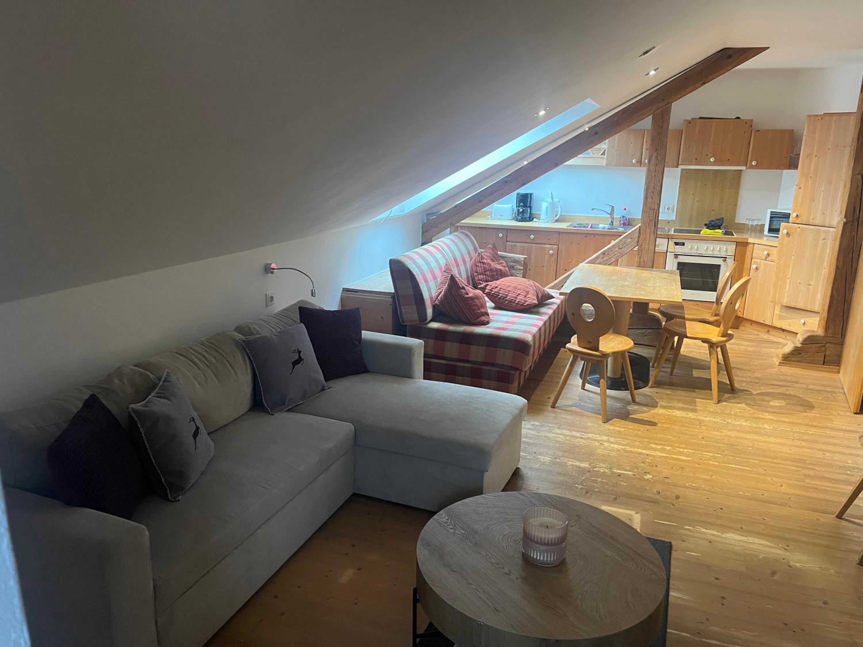 Two-Bedroom Apartment with Balcony photo 1