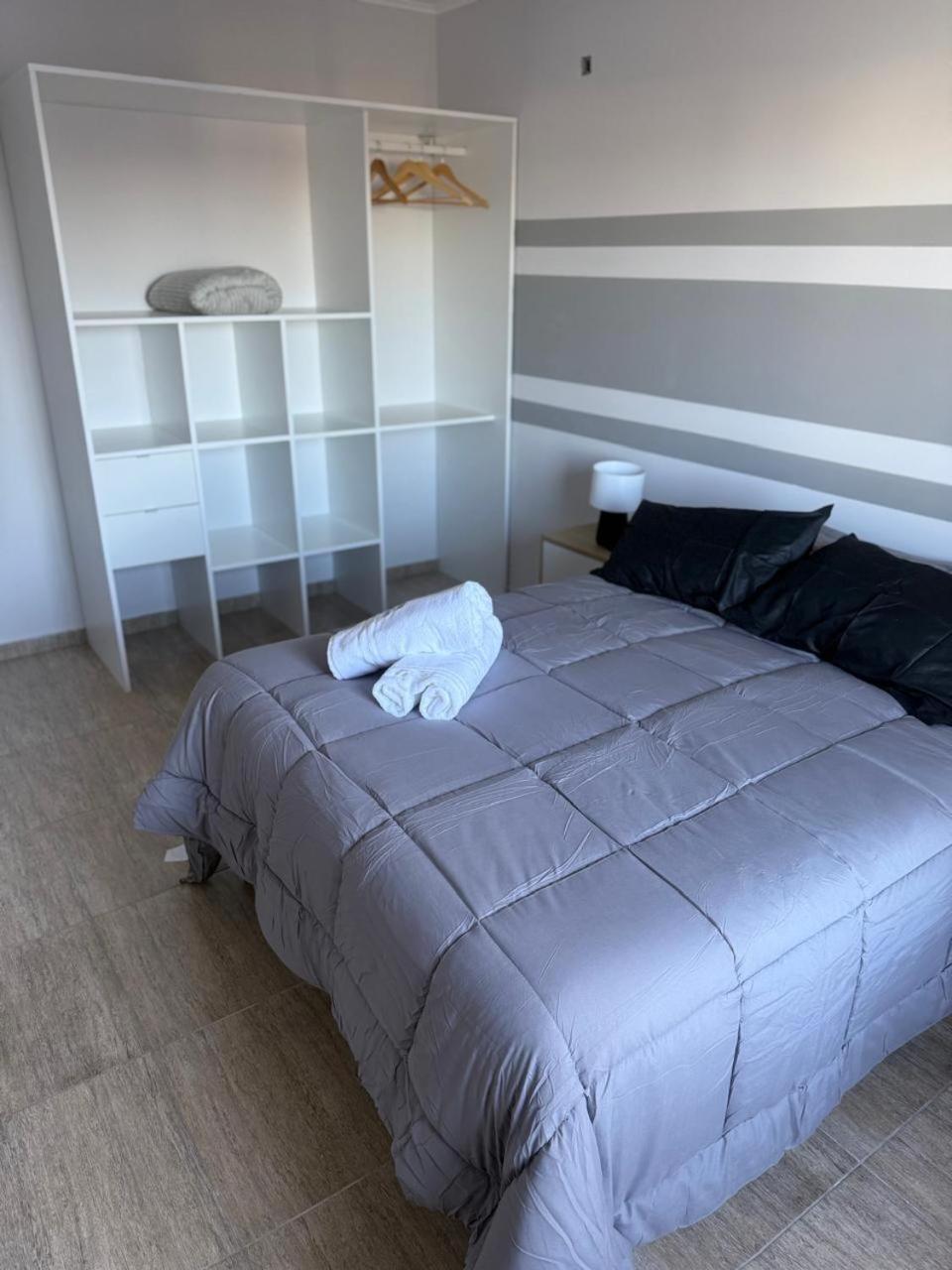 Apartment photo 2