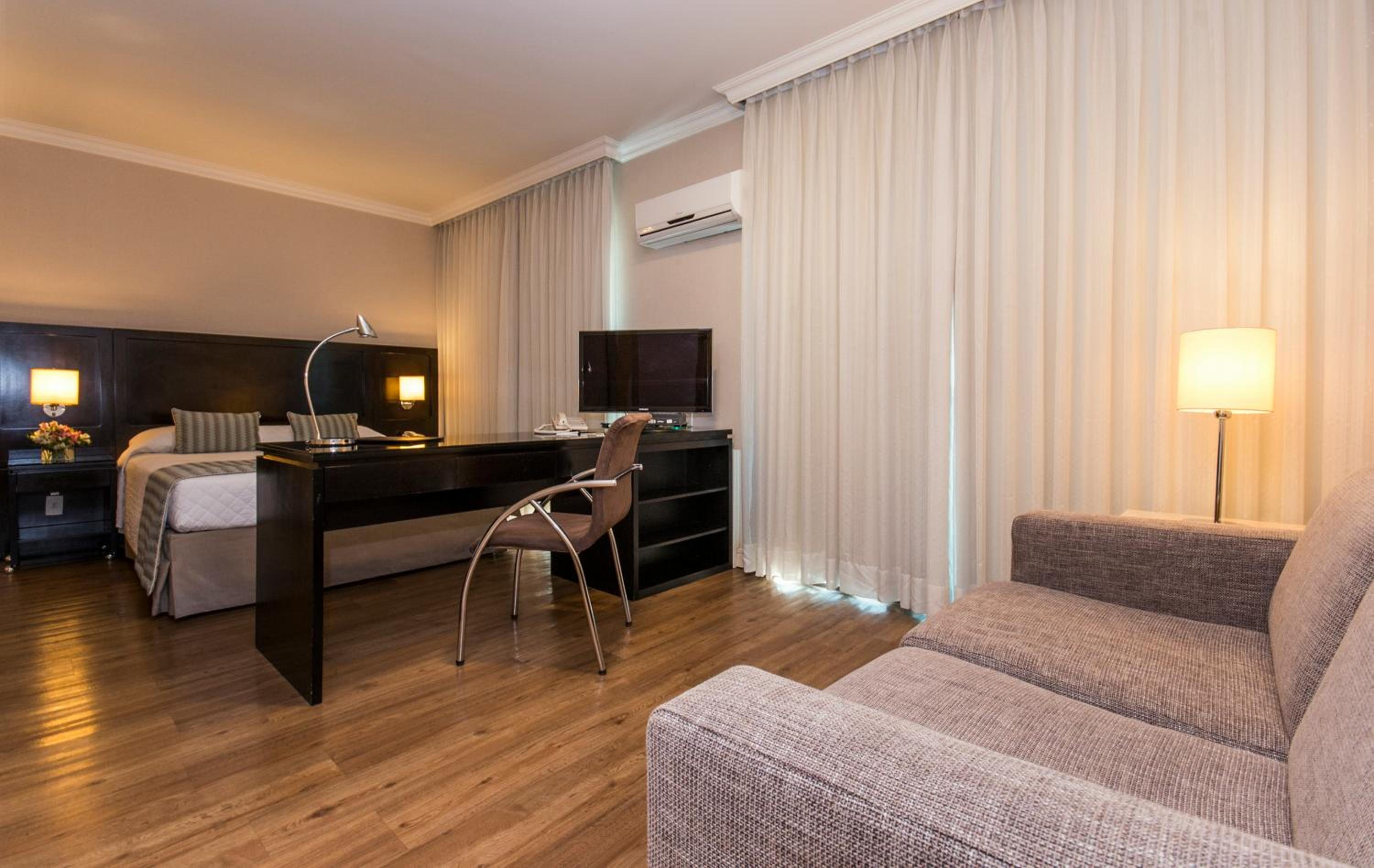 Standard Double Room - Photo 2