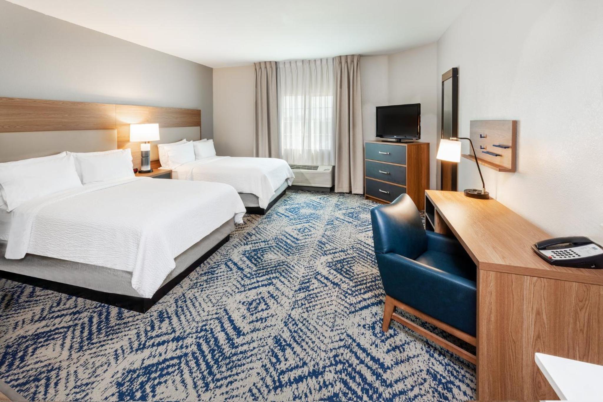 Studio Suite with Two Double Beds - Photo 3