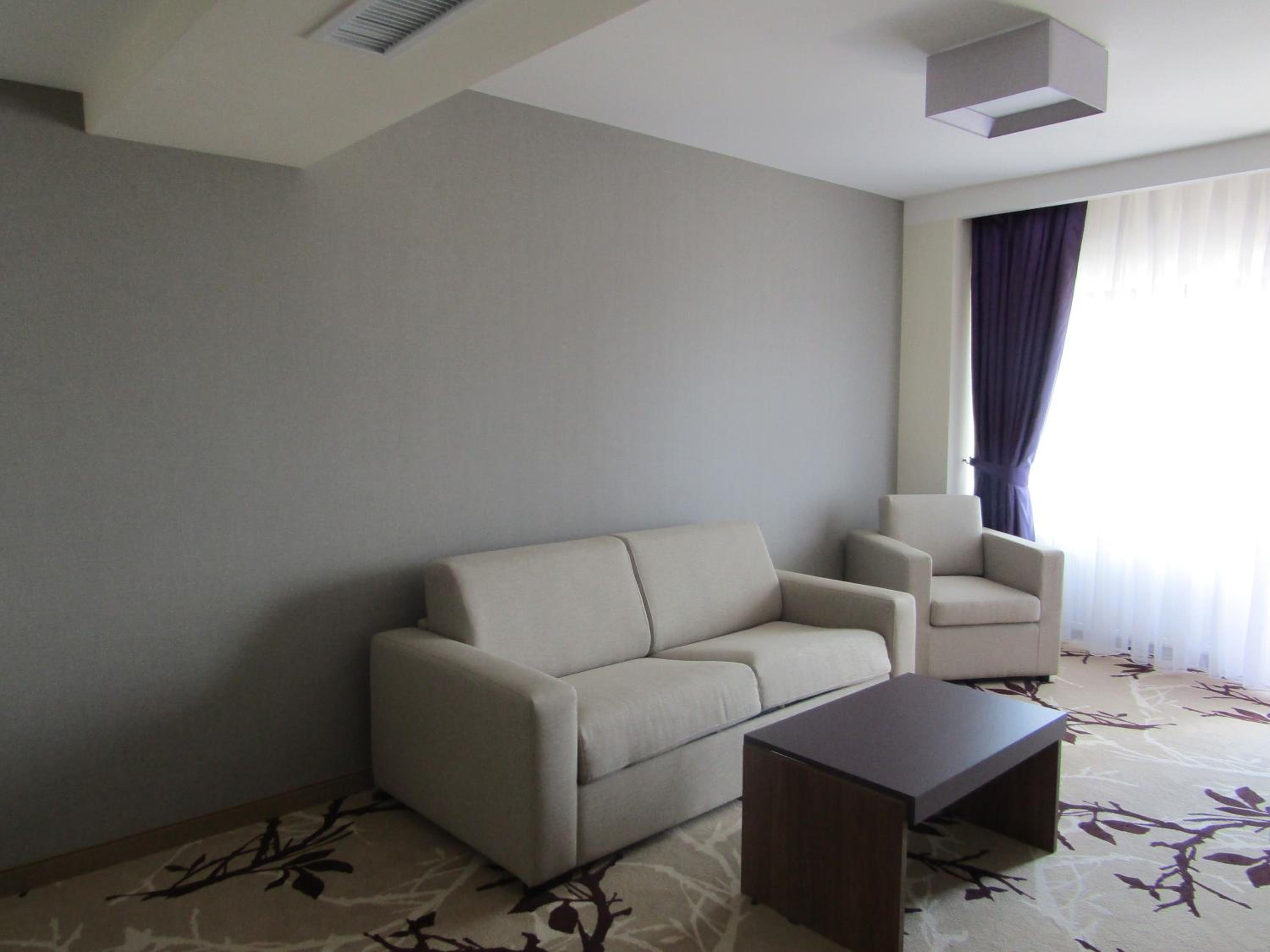 Suite with Garden View for families with kids under 3 years old