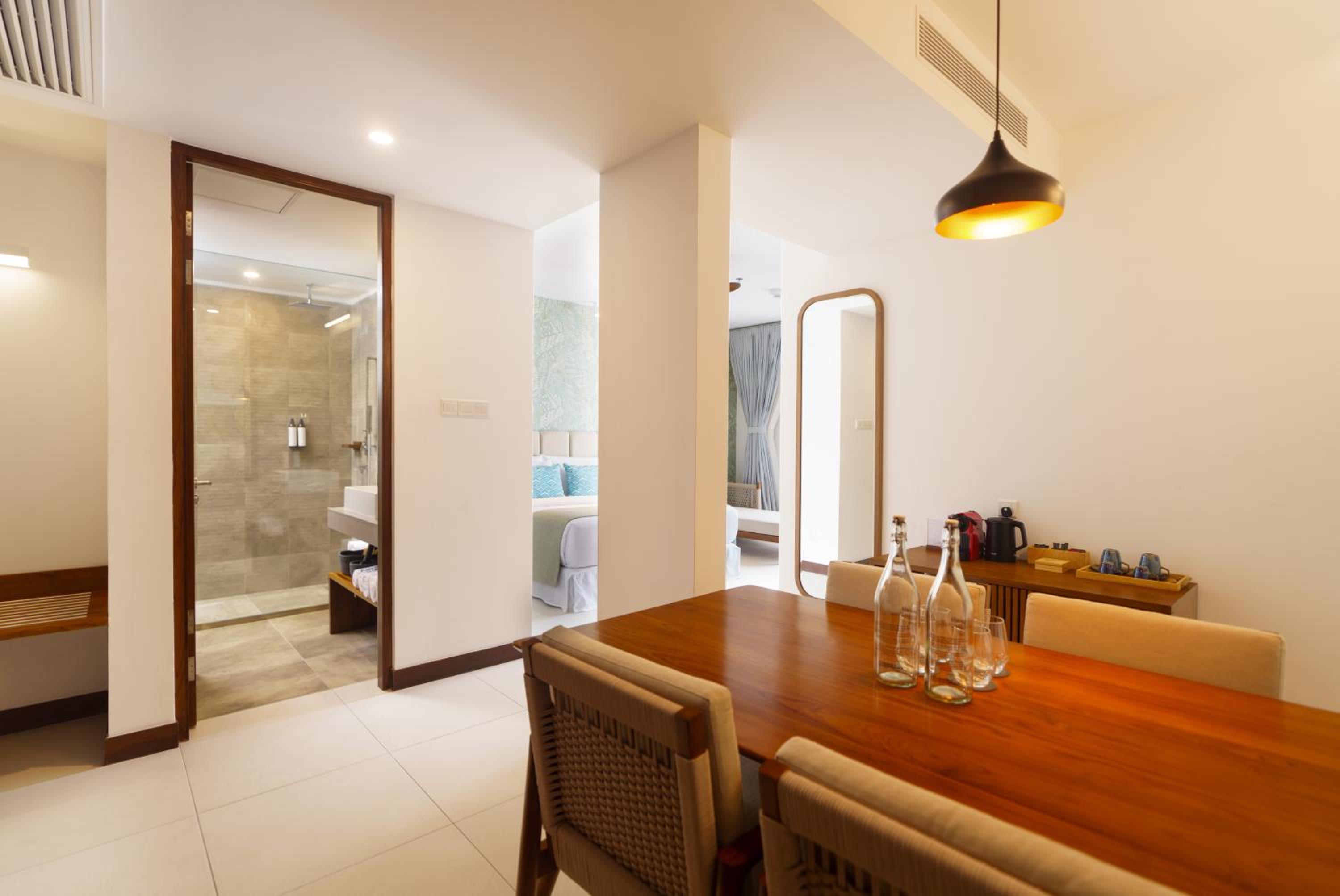 Family Room (Free Airport Transfer) - Photo 4