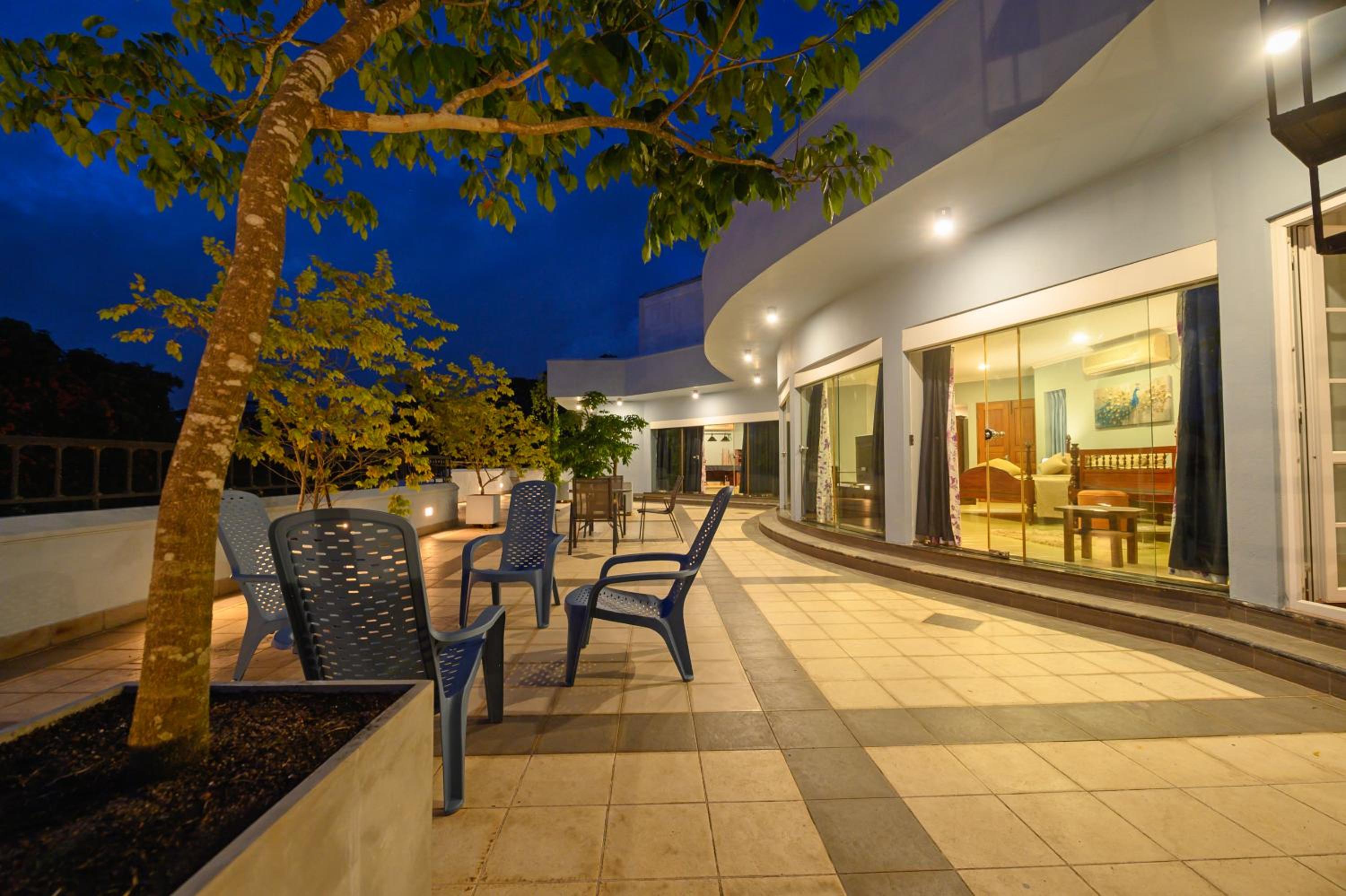 Apartment with Terrace