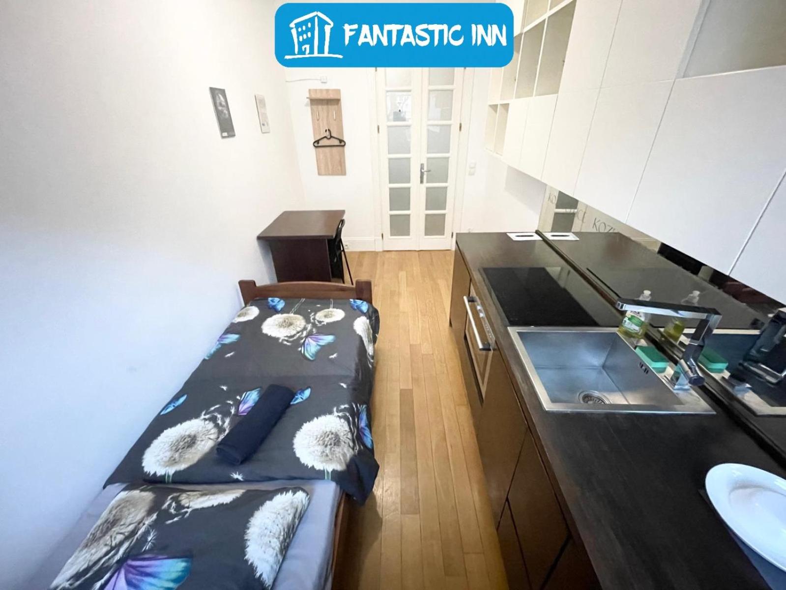Large Single Room