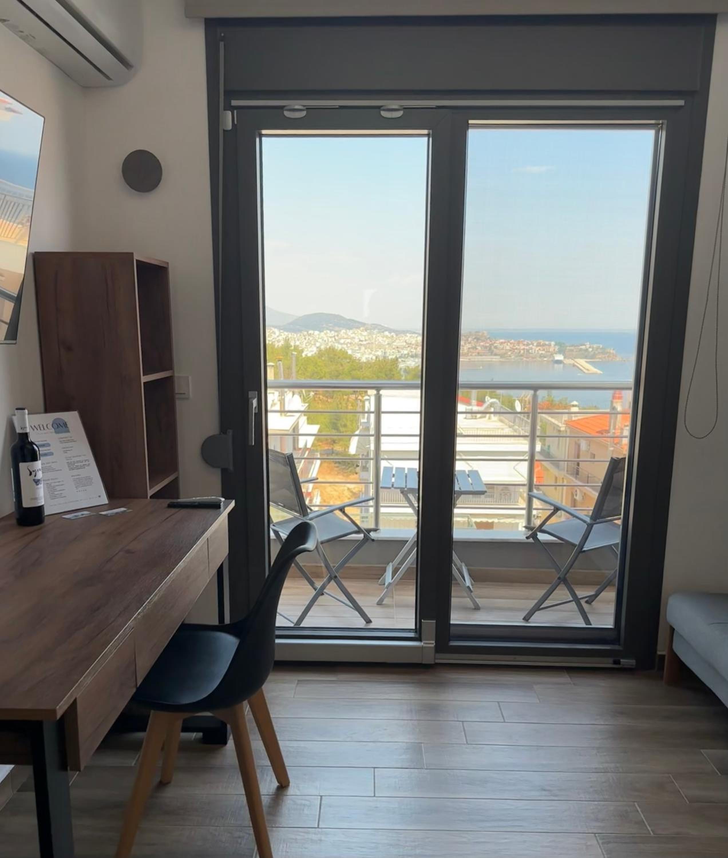 Studio with Sea View