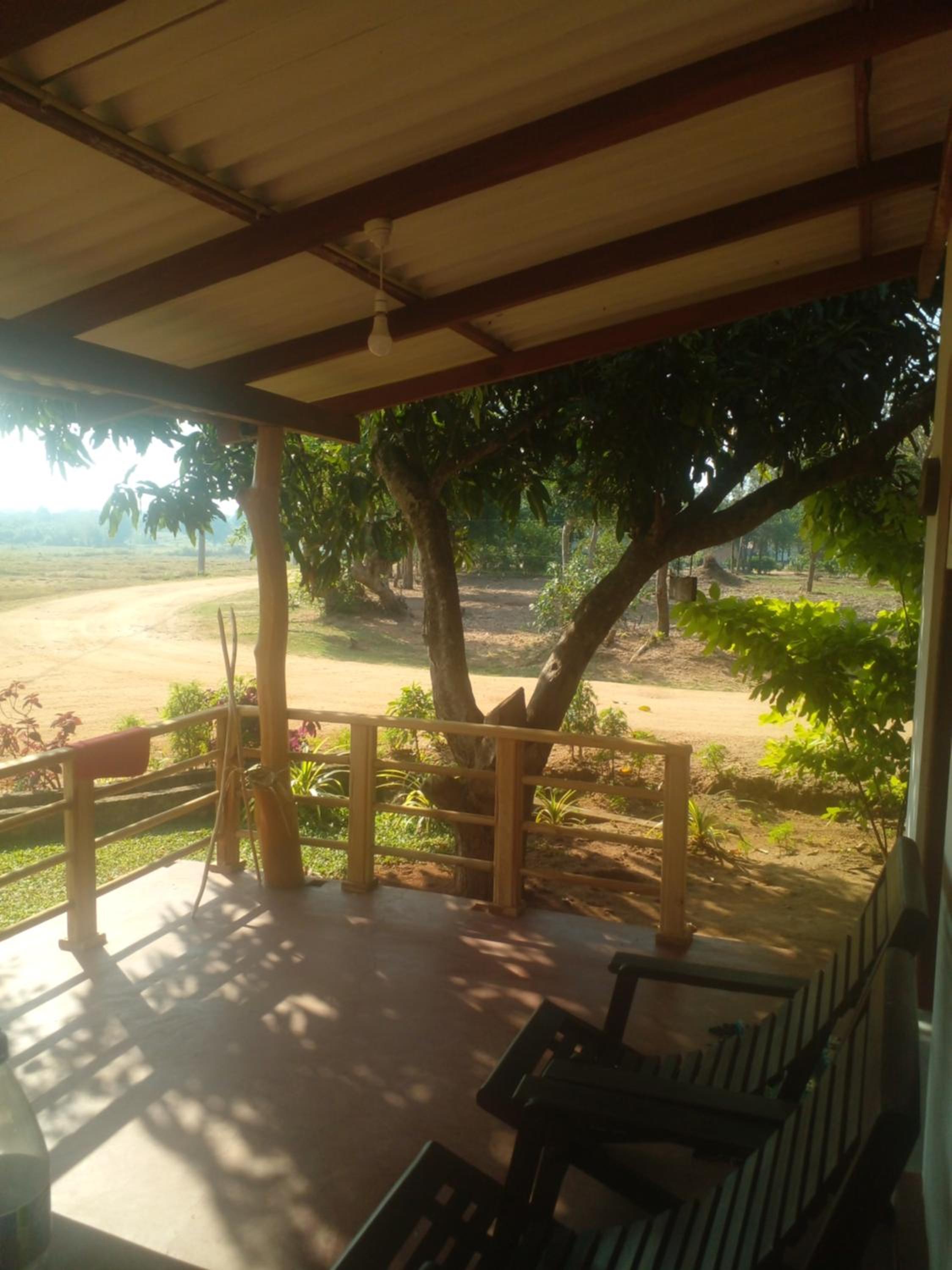 King Room with Garden View - Photo 5