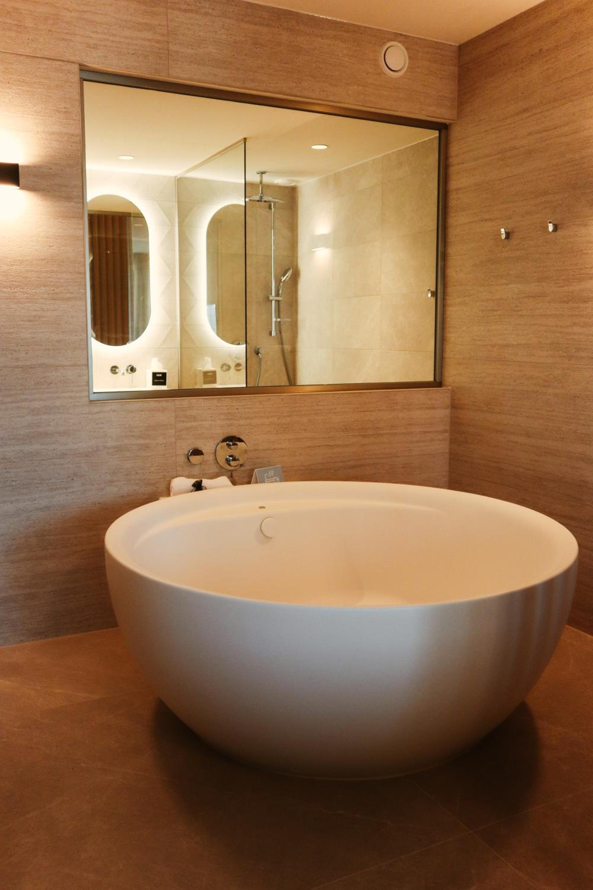 Superior Spa - Photo 7