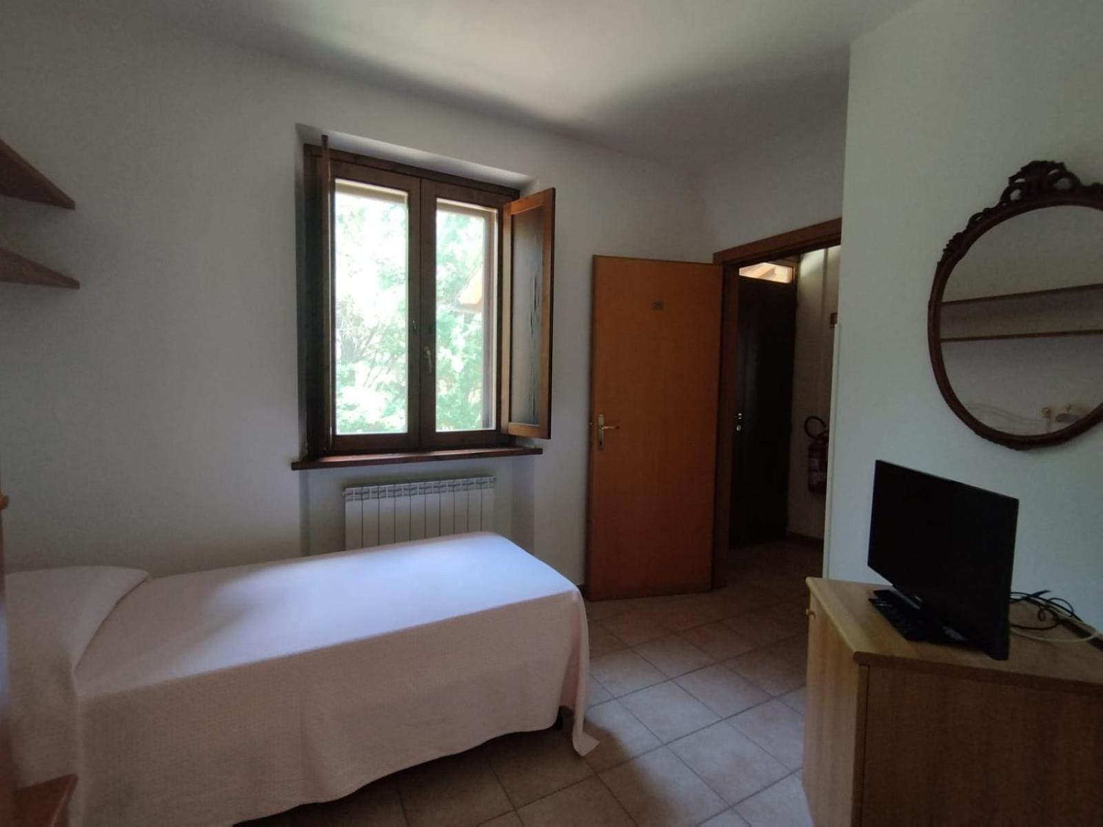 Small Single Room