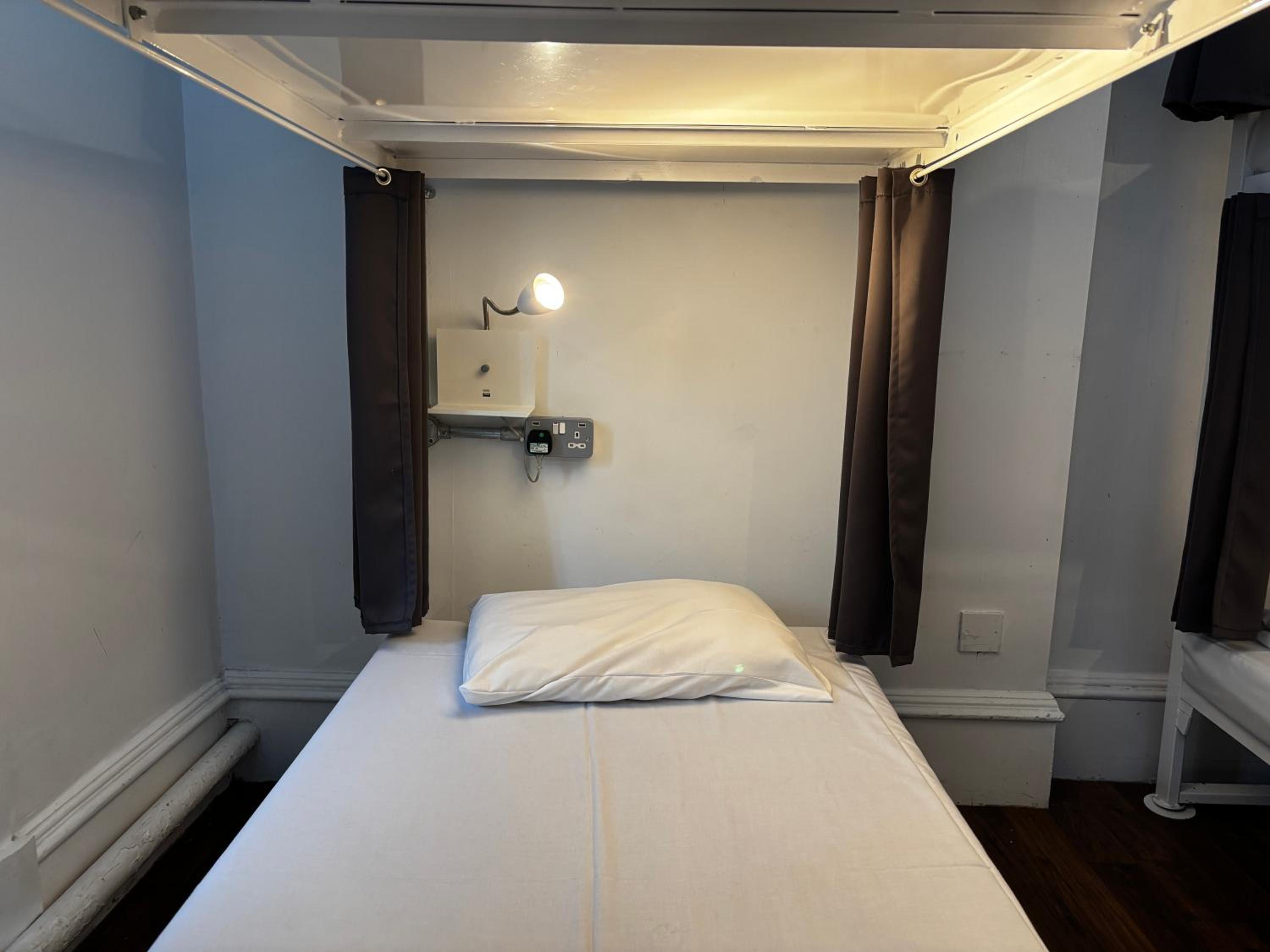Bed in 2-Bed Female Dorm Ensuite