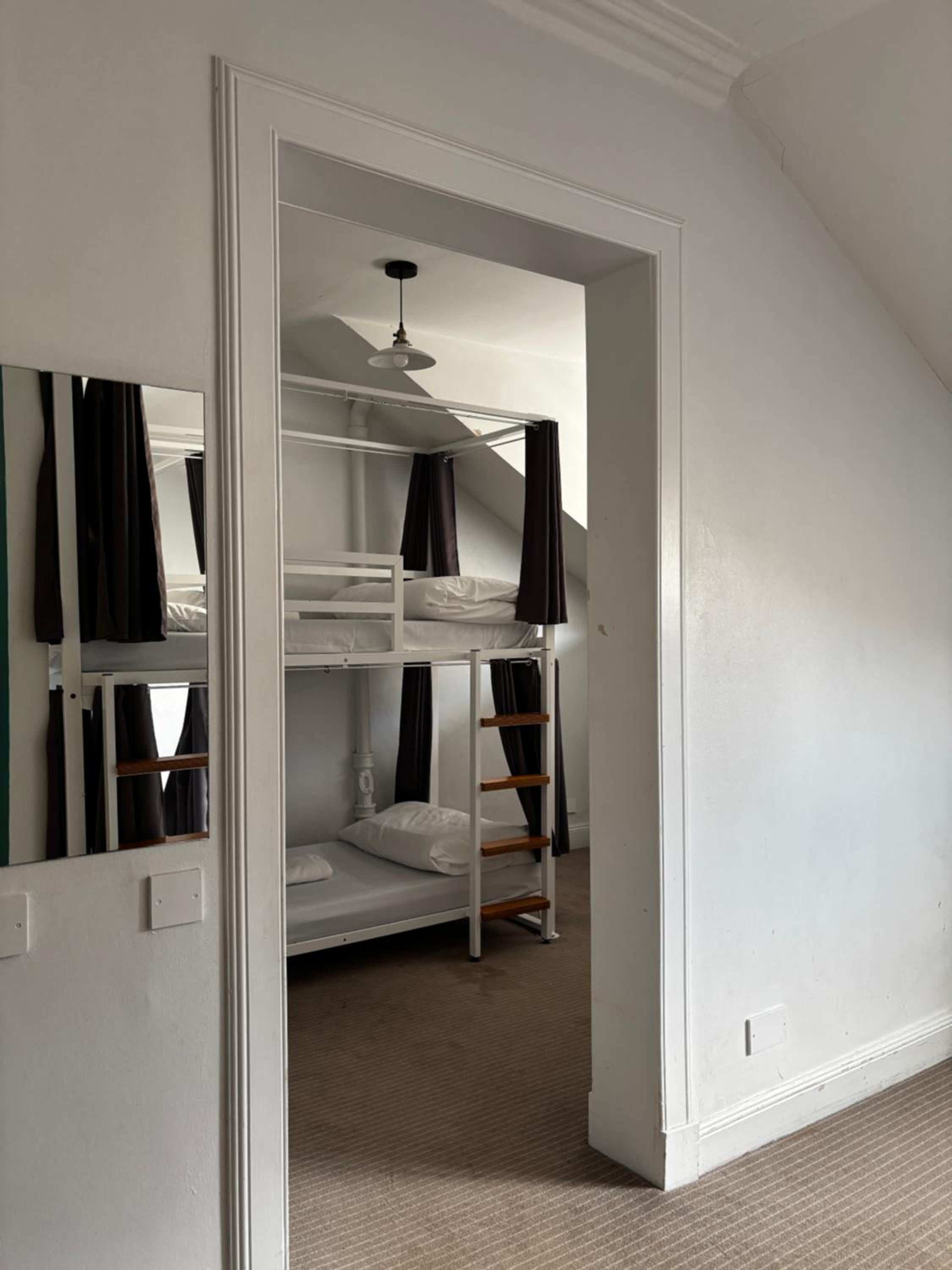 Bed in 2-Bed Female Dorm Ensuite photo 3