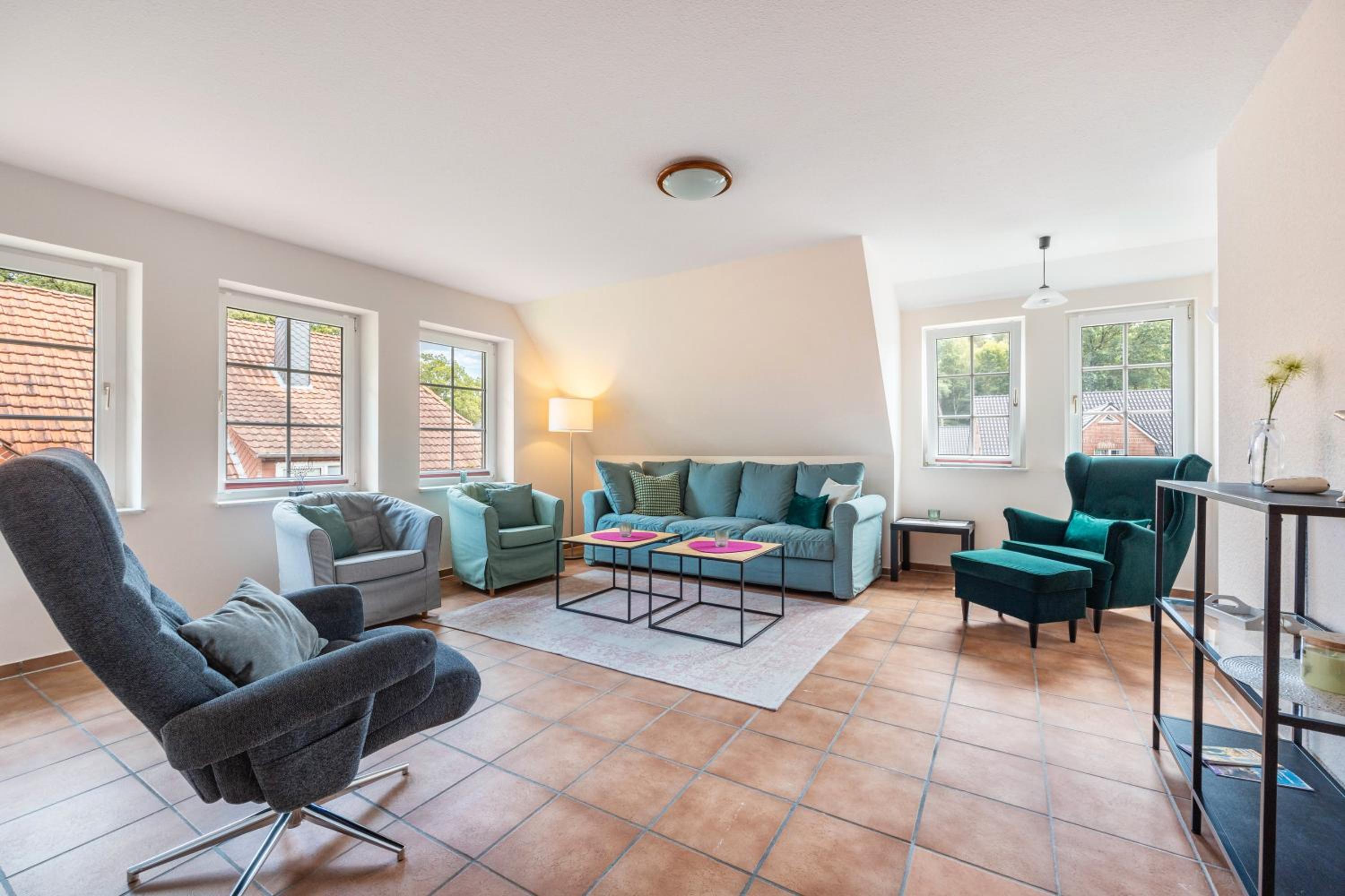 Two-Bedroom Deluxe Apartment with Balcony photo 1
