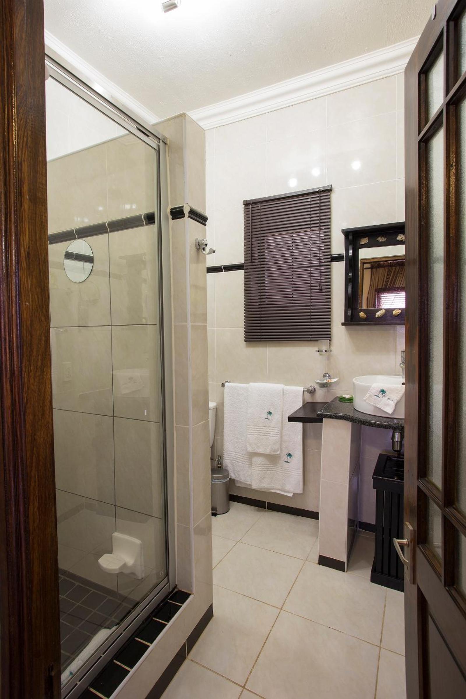 Deluxe Twin Room - Photo 3