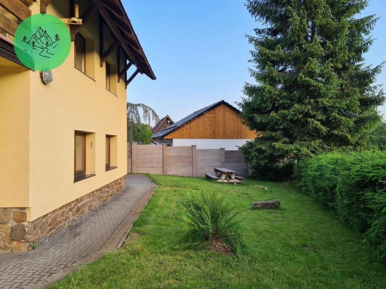 Apartment with Garden View photo 2