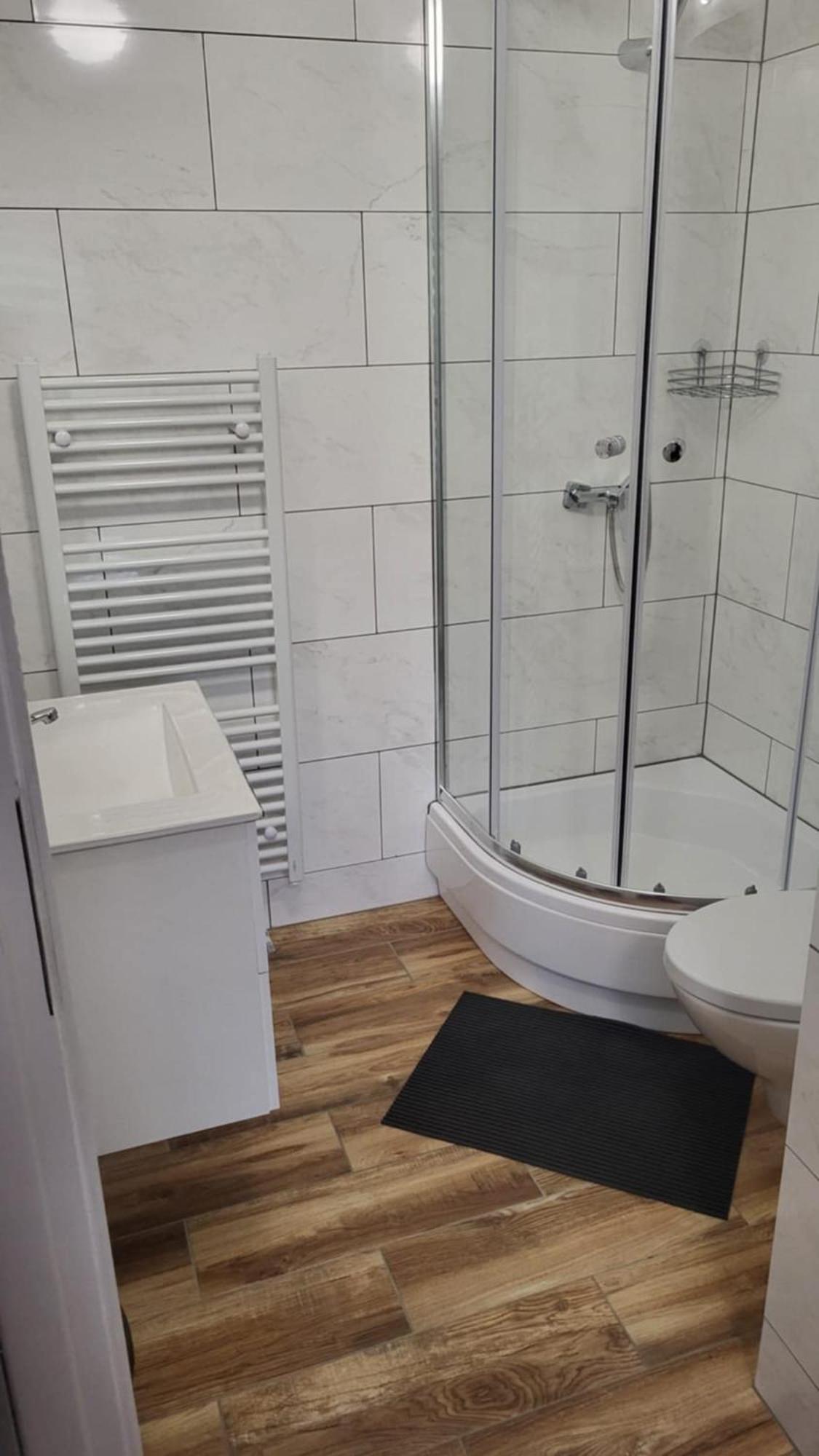 Double or Twin Room with Balcony photo 3