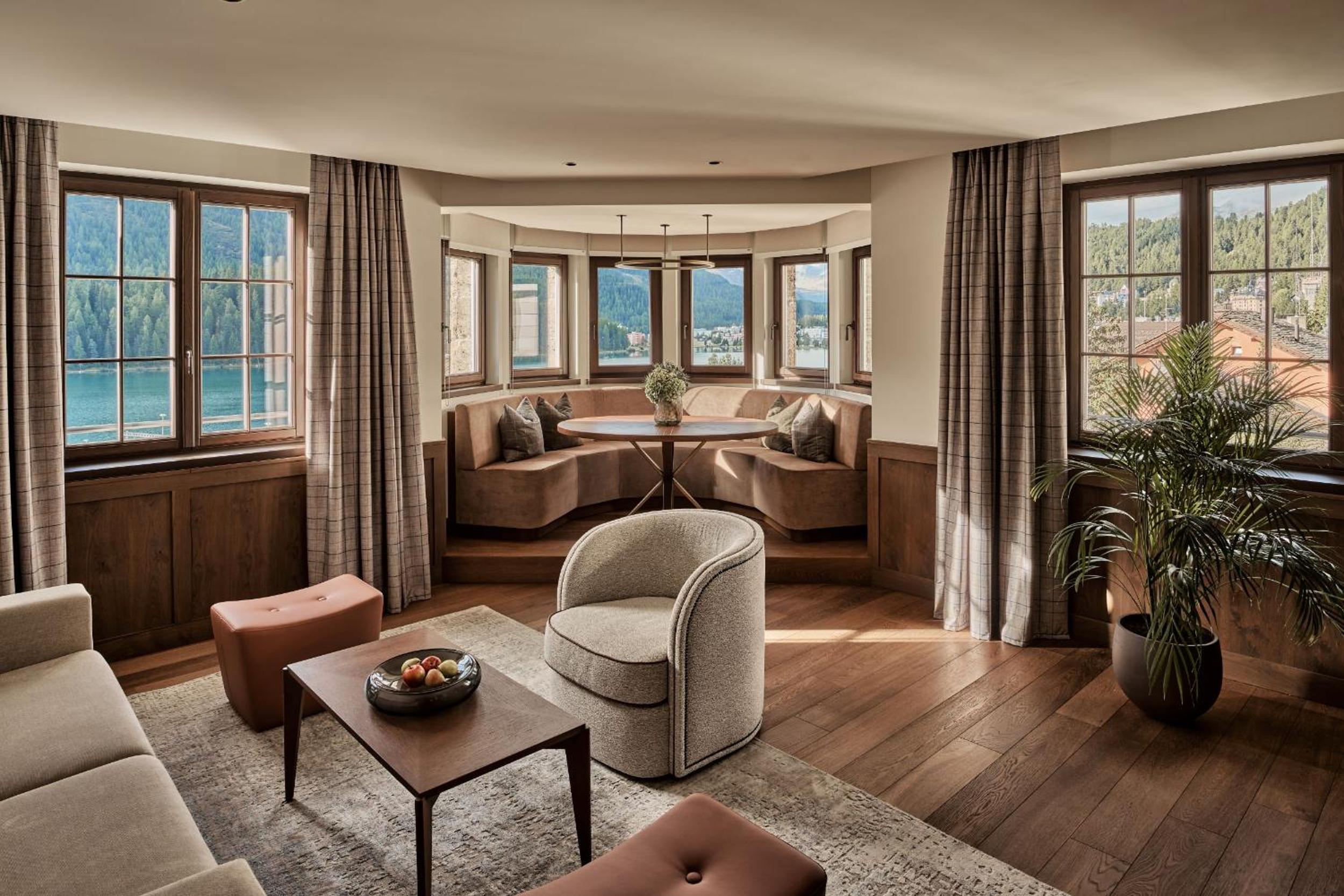 Corner Suite - historic La Margna Wing