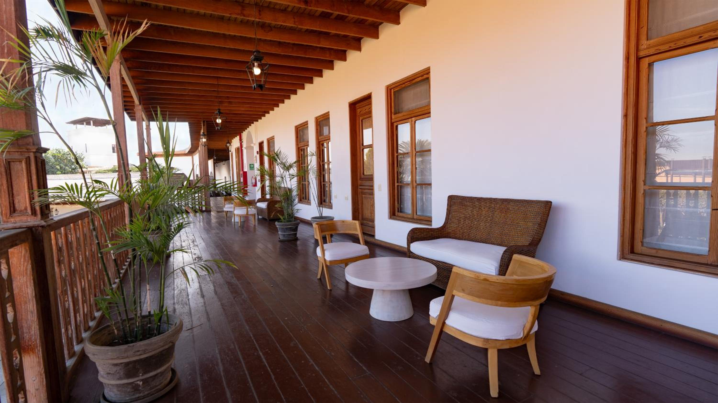 King Suite with Pool View photo 1