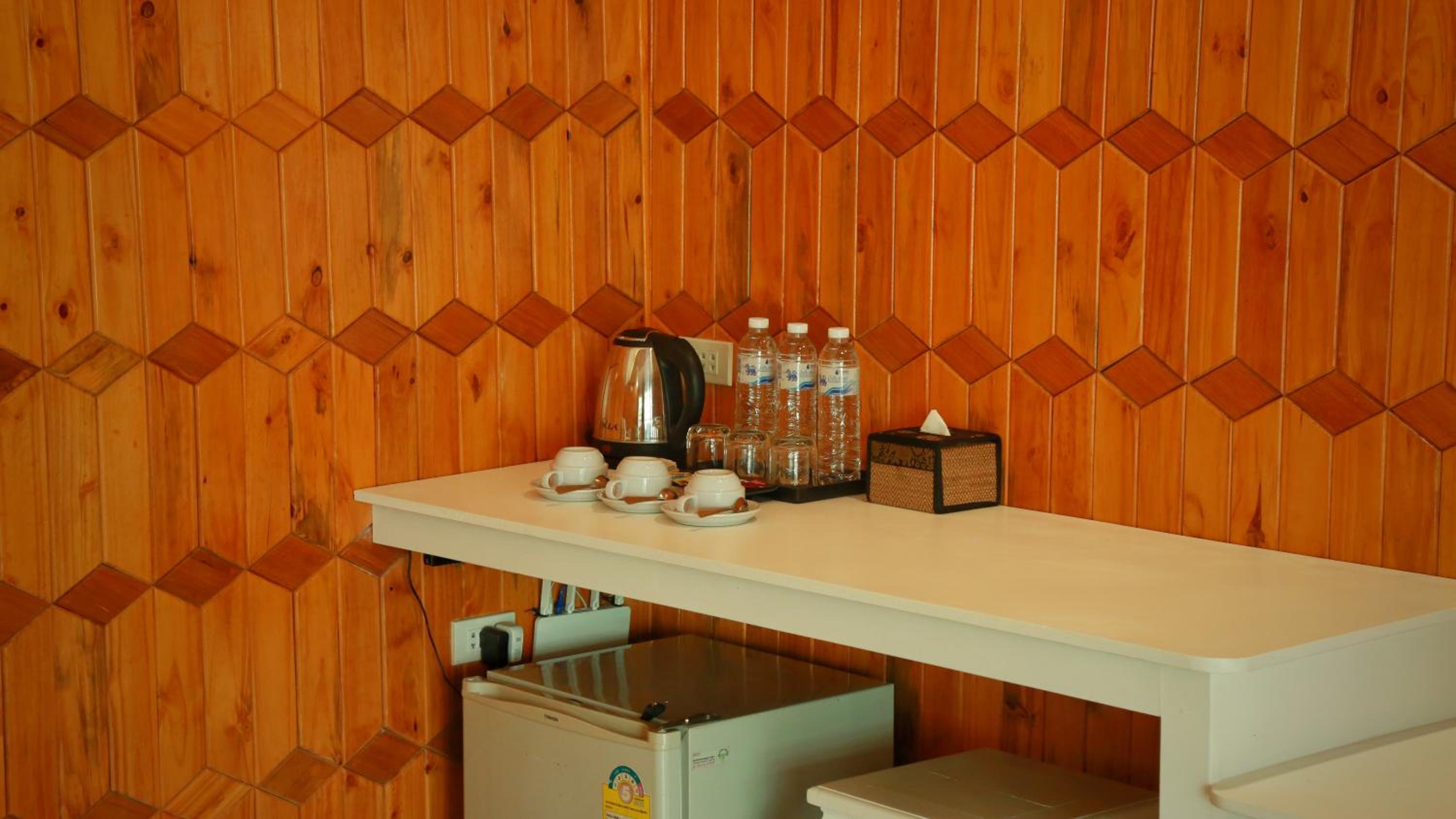 Deluxe Twin Room - Photo 18