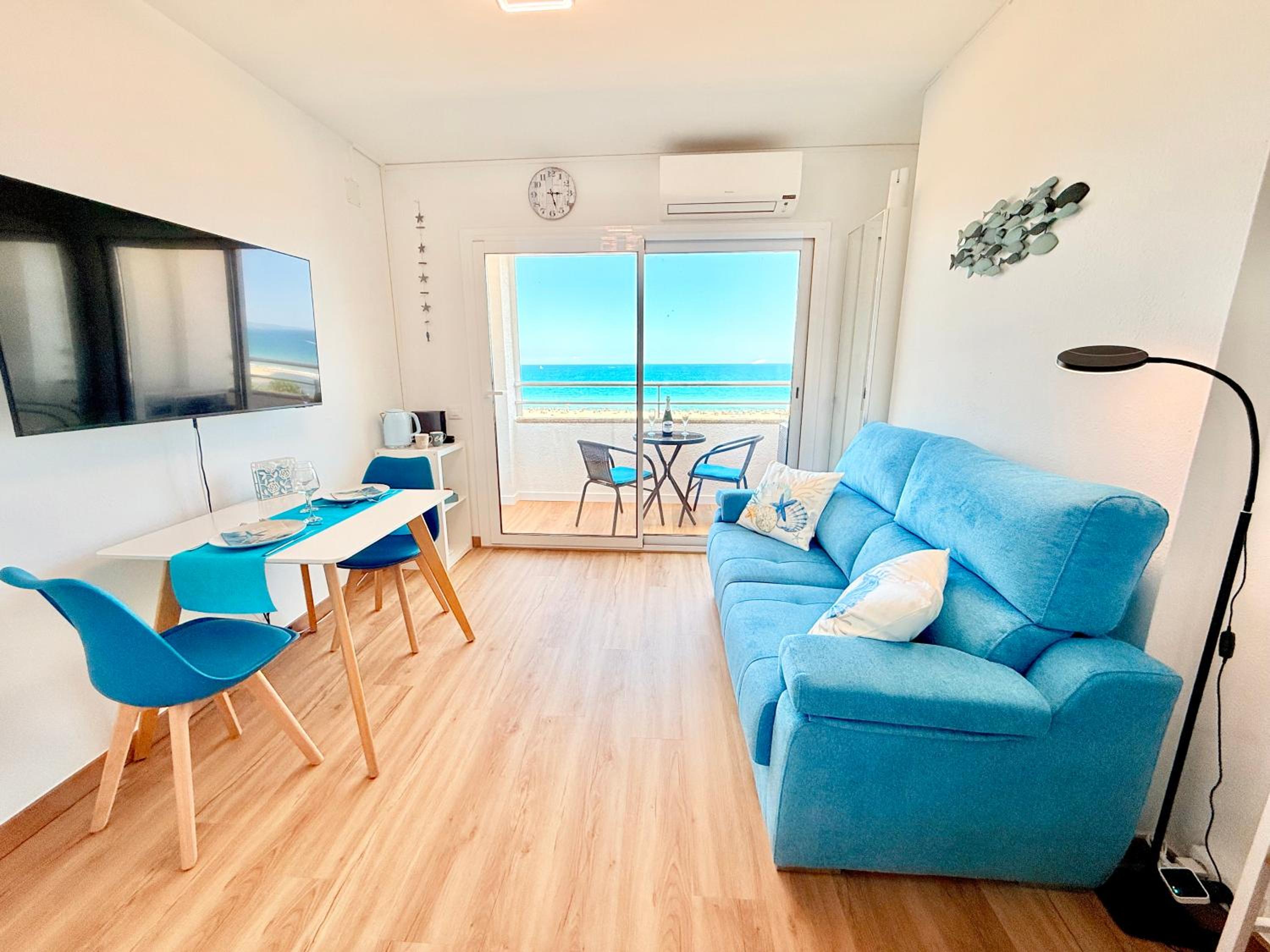 Studio Apartment with Sea View