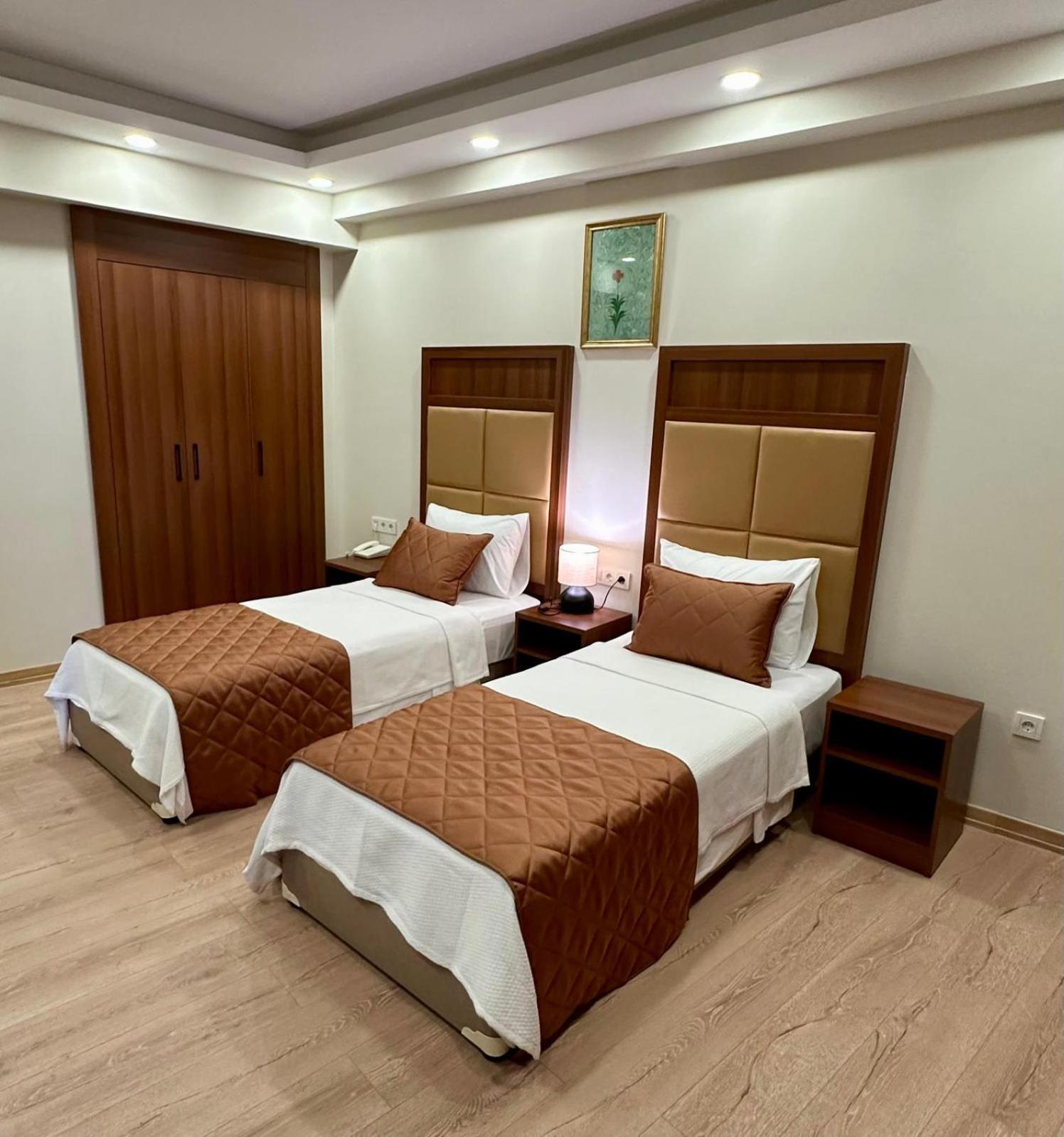 Standard Twin Room photo 1