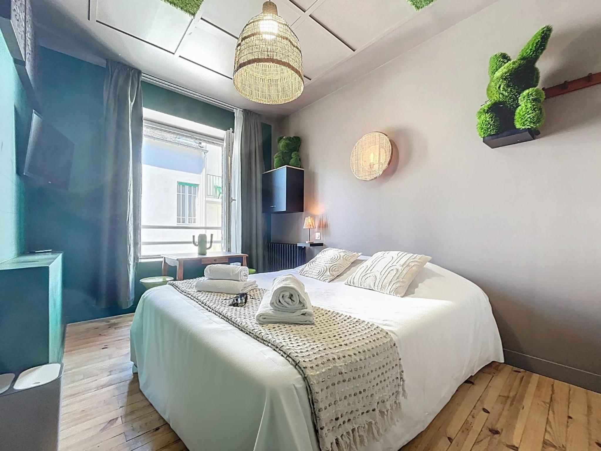 One-Bedroom Deluxe Apartment photo 1