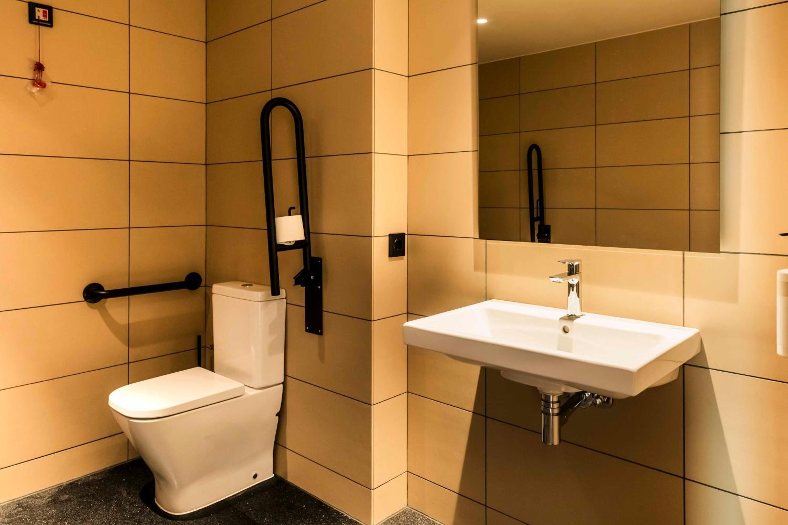 easyHotel Barcelona La Sagrera, Foto 17
