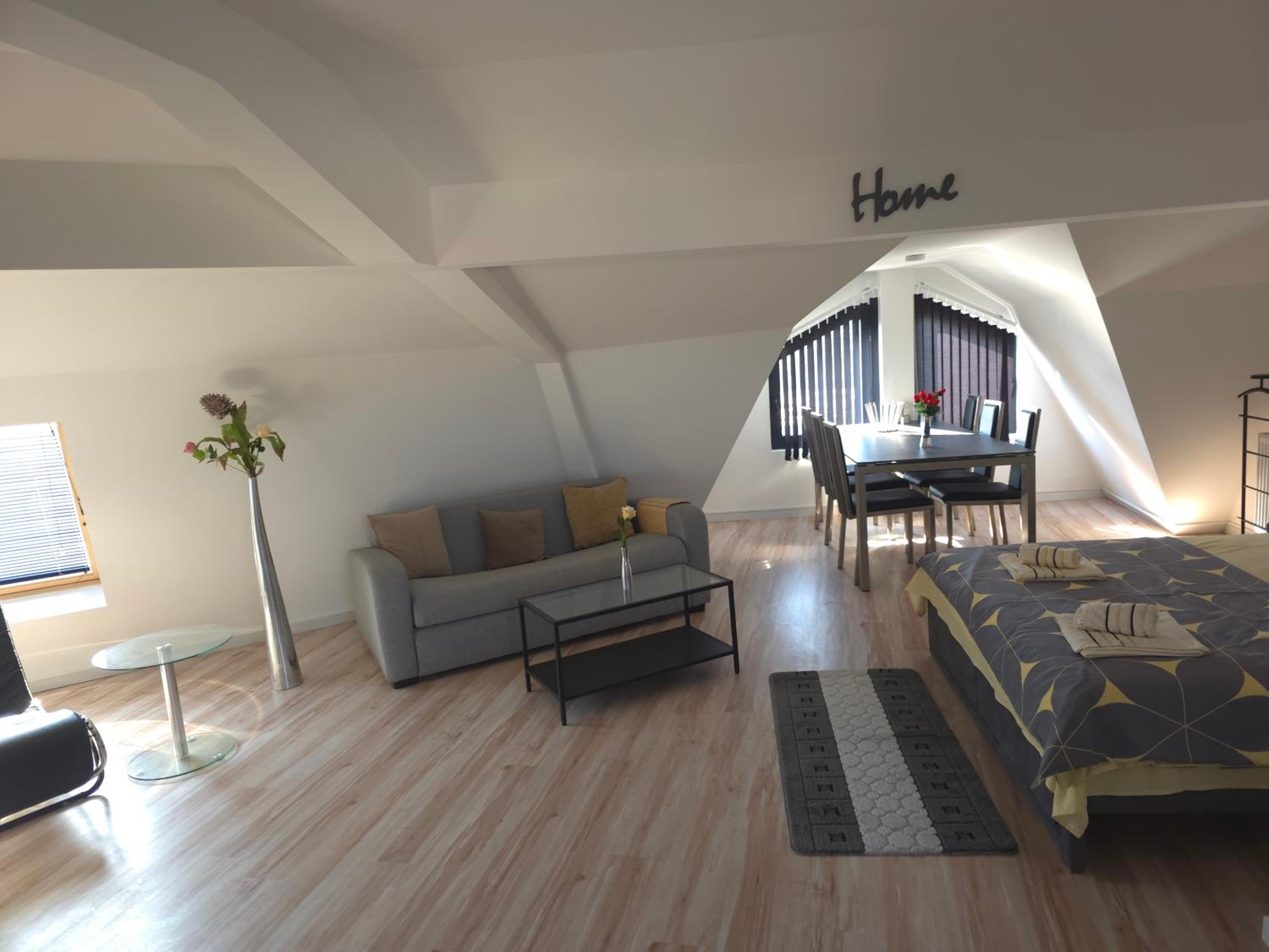 Luxury Triple Room