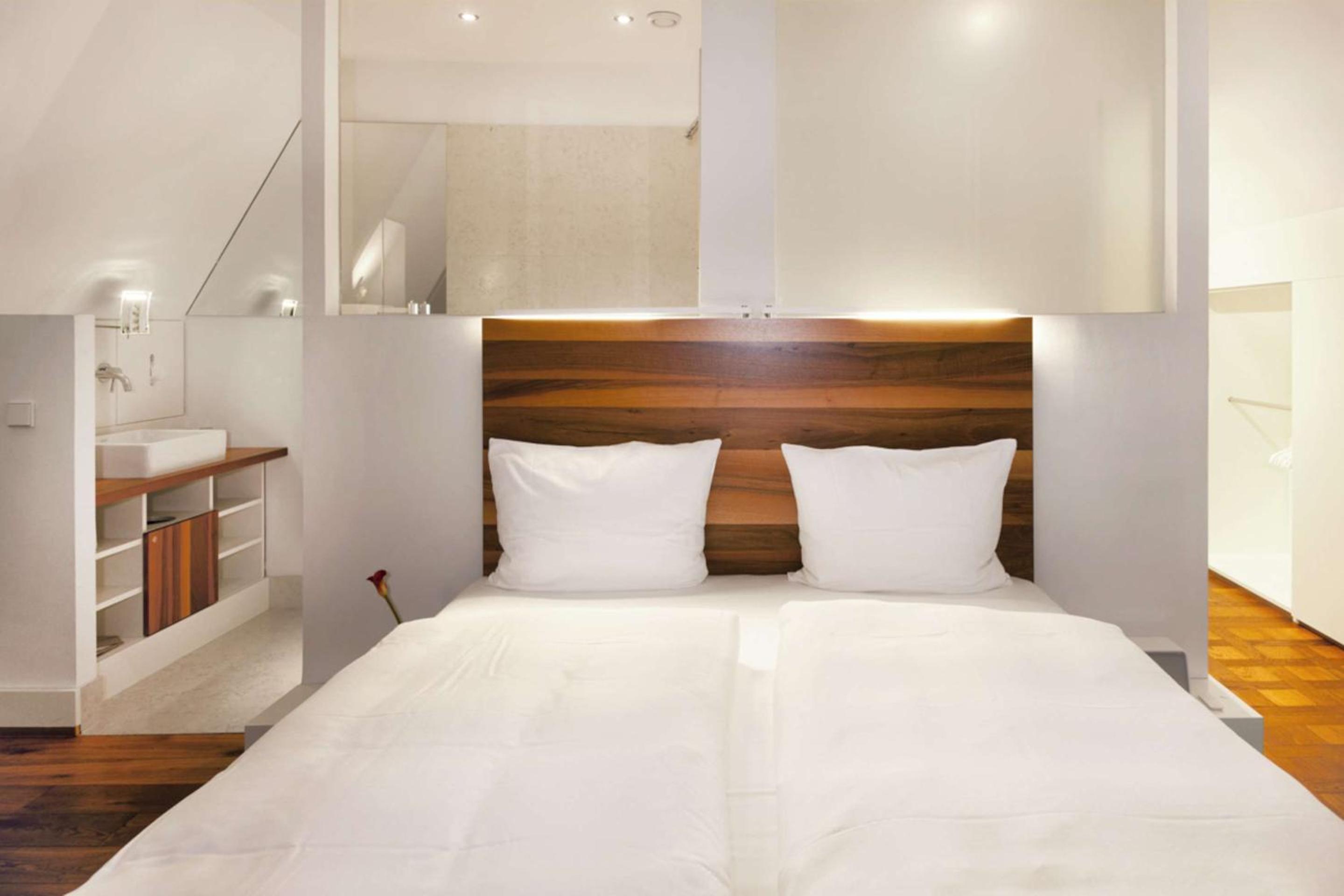 Junior King Suite with Sitting Corner - Top Floor - Photo 3
