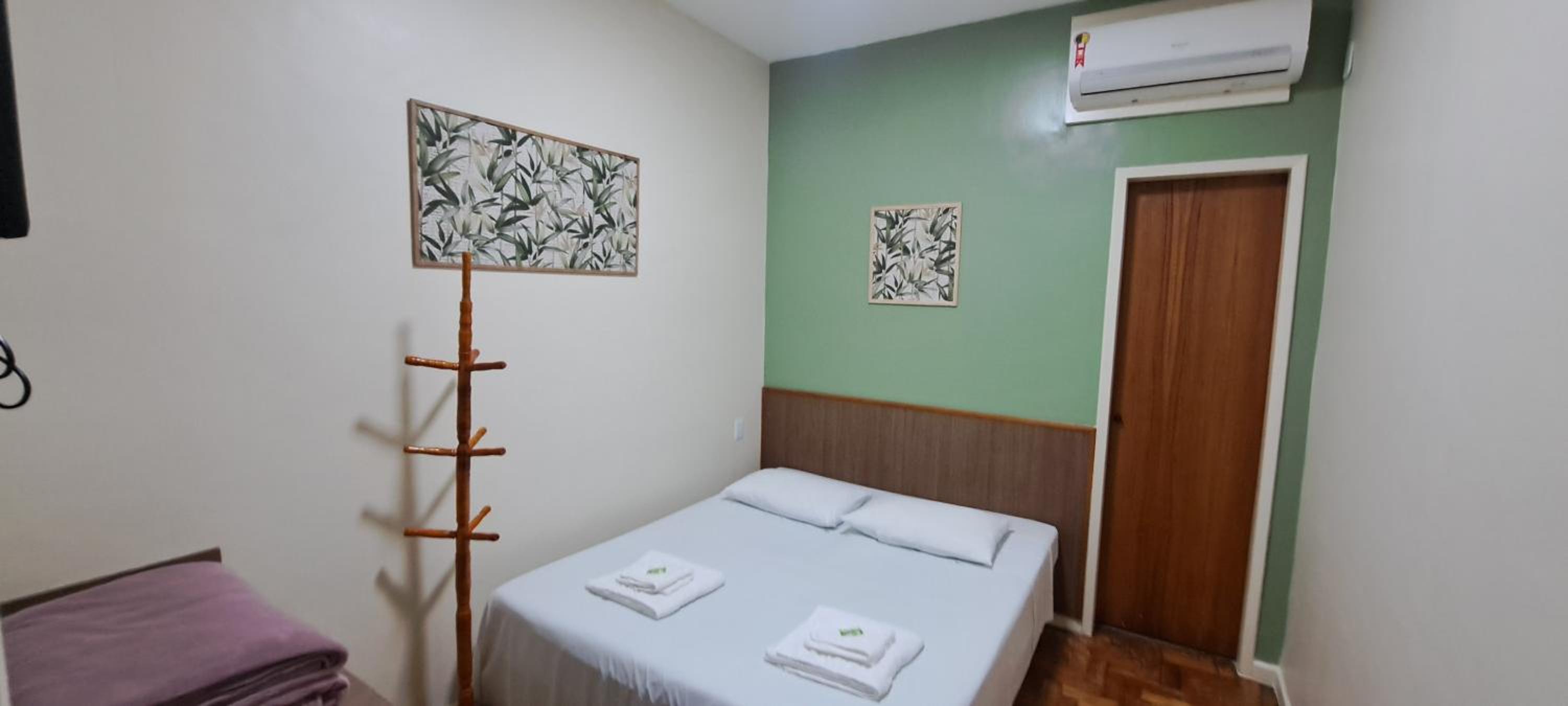 Quarto Duplo Econômico sem janela