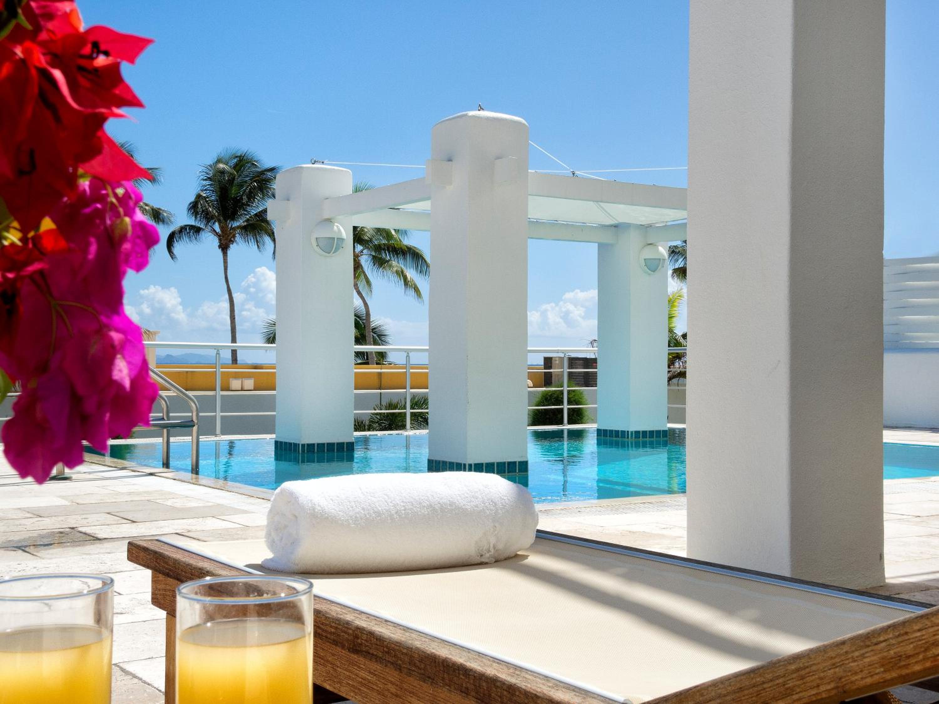 Two-Bedroom Beach View Villa photo 3