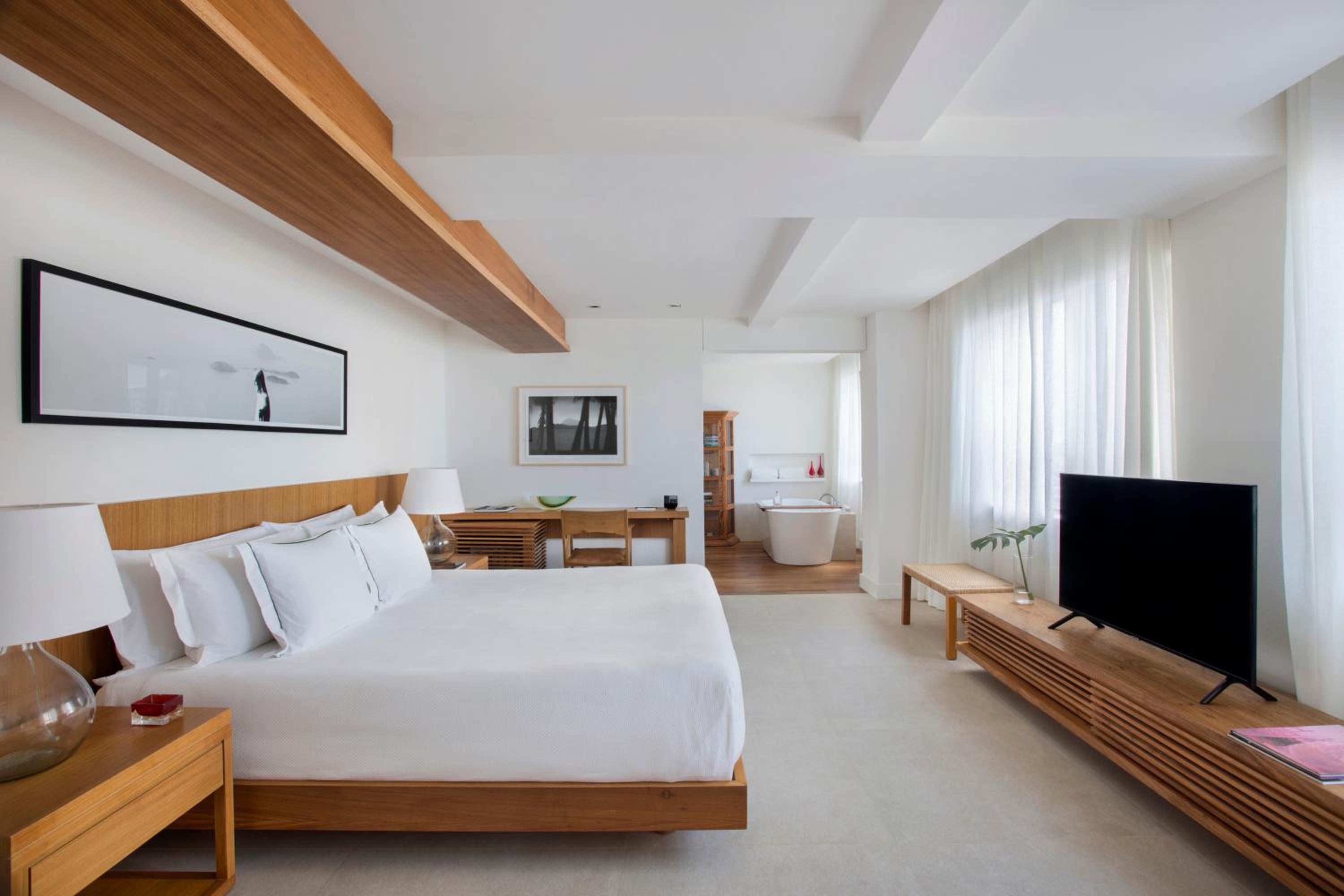 Suite with City View
