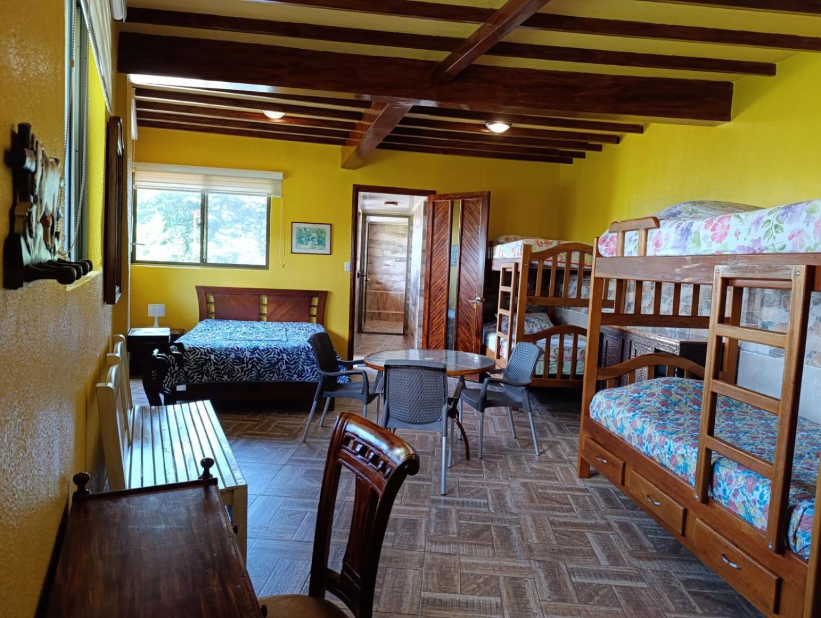 Family Suite photo 2