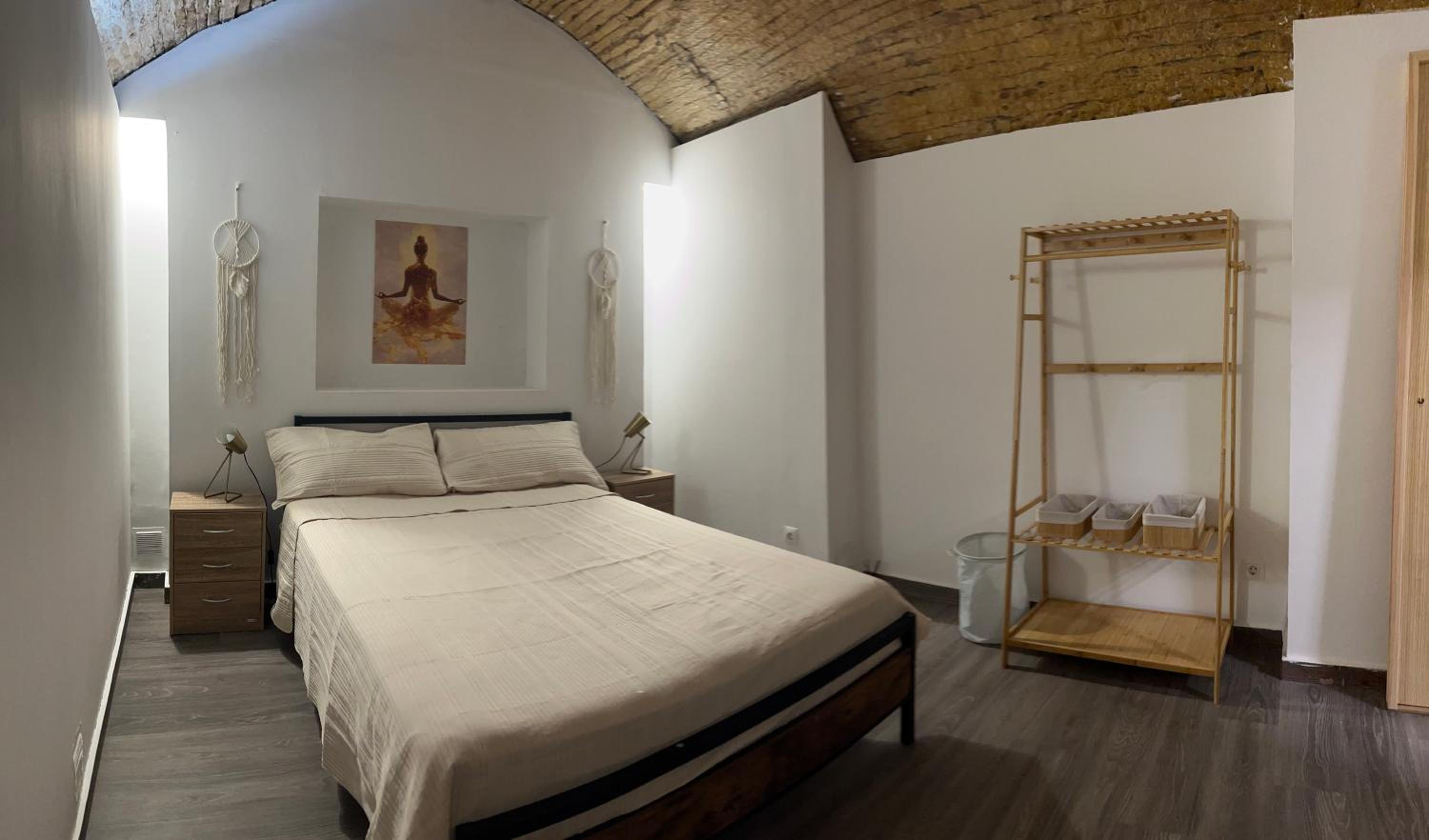 Standard Double Room with Shared Bathroom photo 3