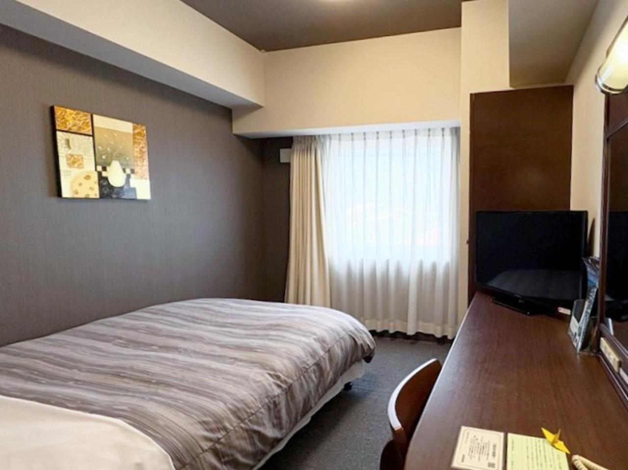 Single Room - Heated Tobacco Only