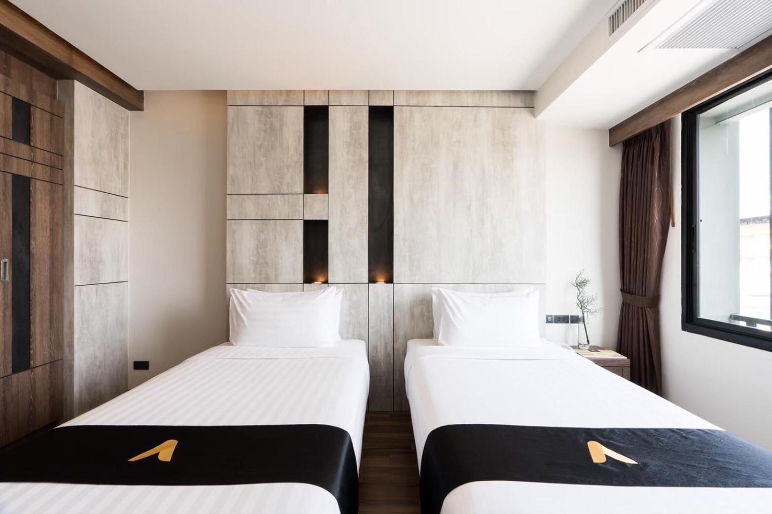 Superior Twin Room
