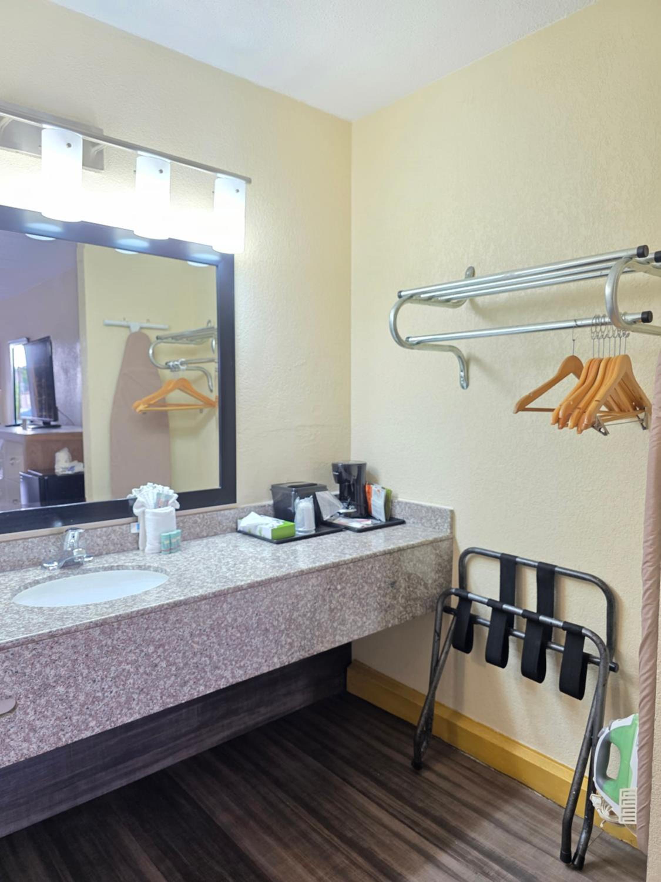 King Suite photo 2