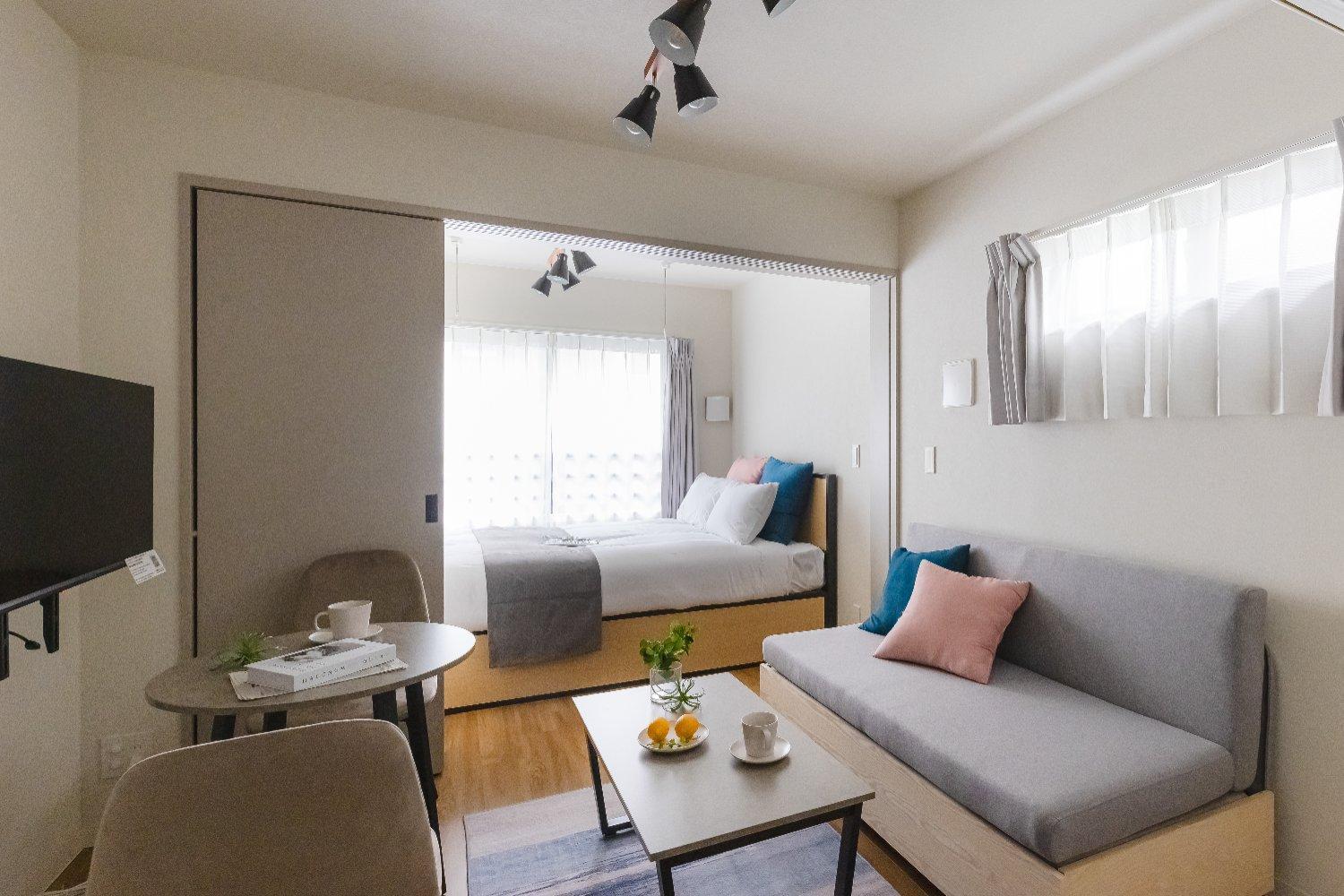 One-Bedroom Apartment photo 1