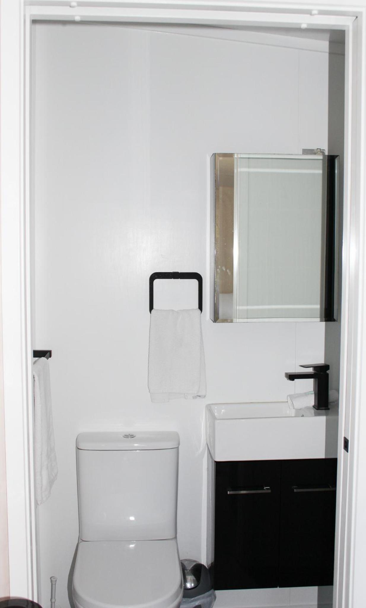 Single Room with Private Bathroom