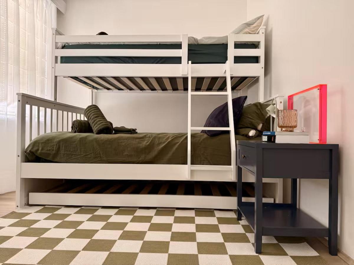 Apartment with View and Balcony thumbnail 6