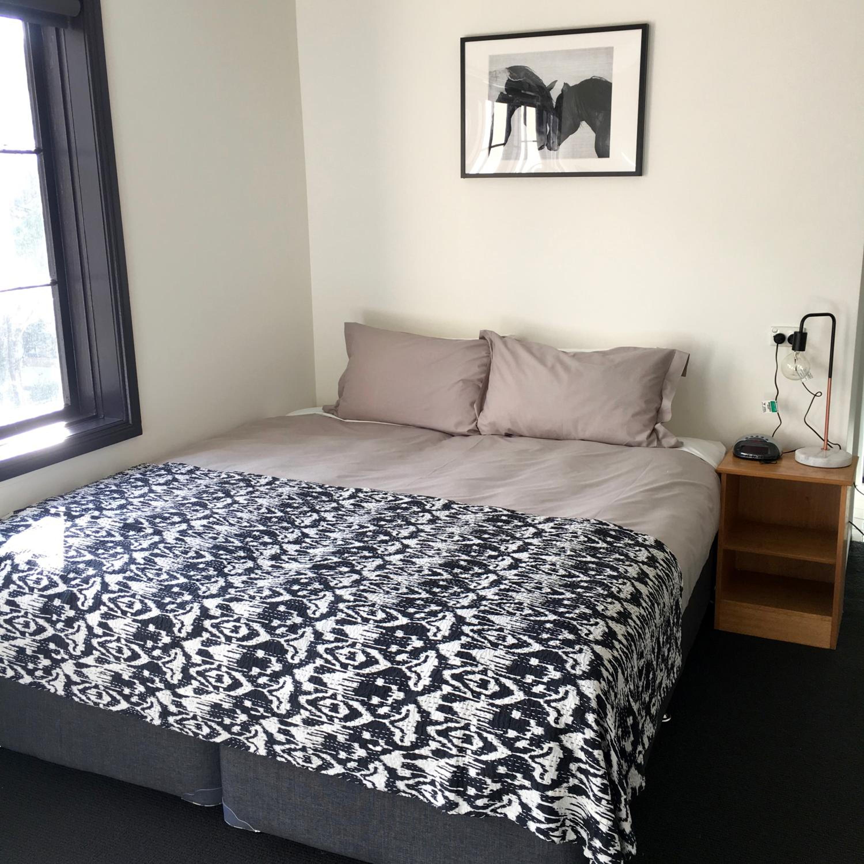 Superior Mountain View 3-Bedroom  photo 1
