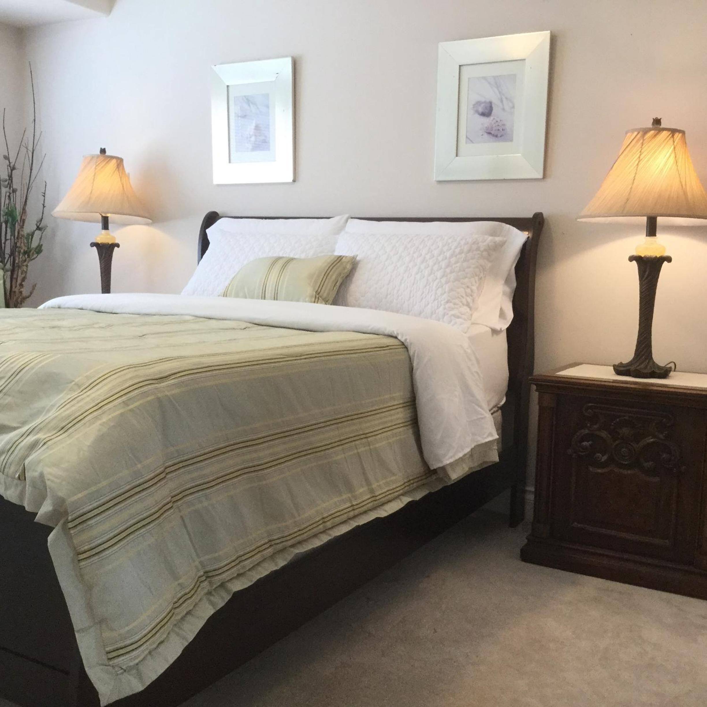Double Room with Shared Bathroom photo 1