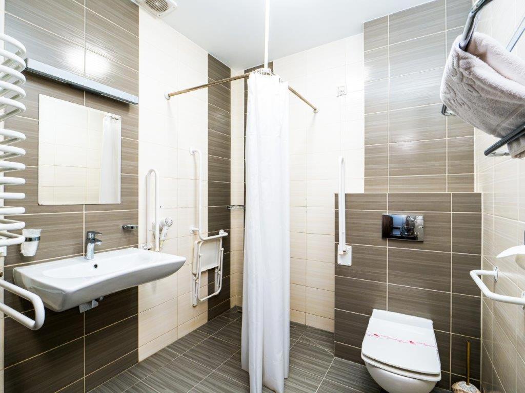 Double Room - Disability Access