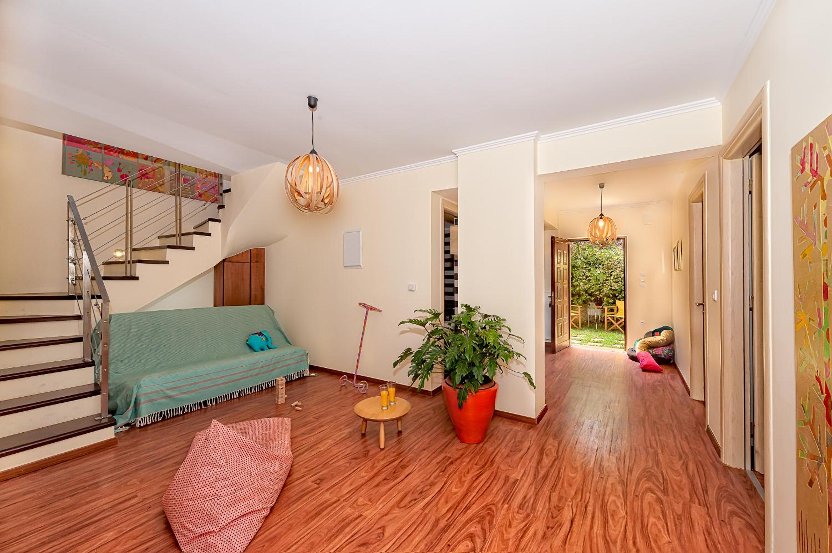 Villa photo 1