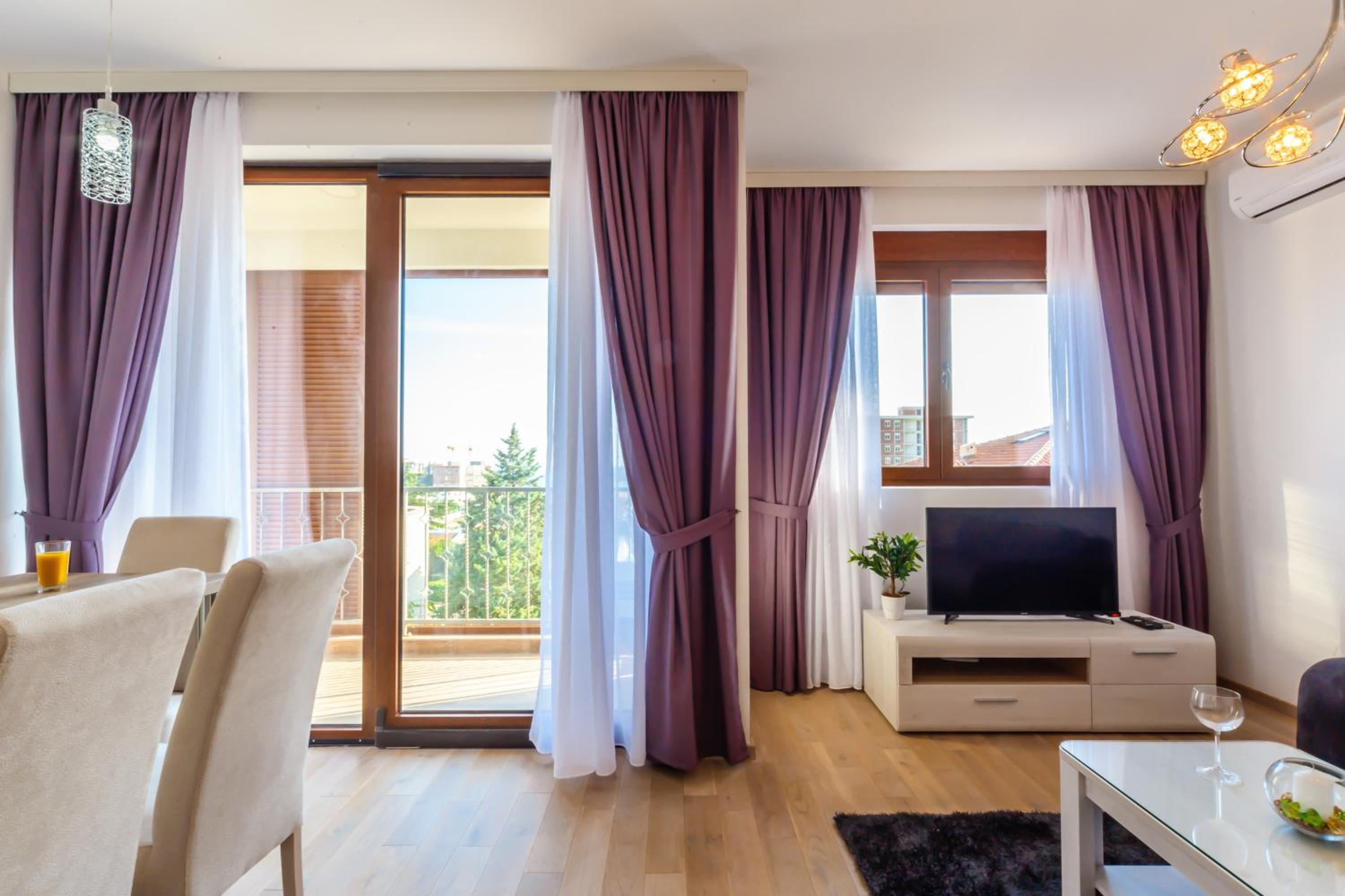 Two-Bedroom Apartment with Sea View