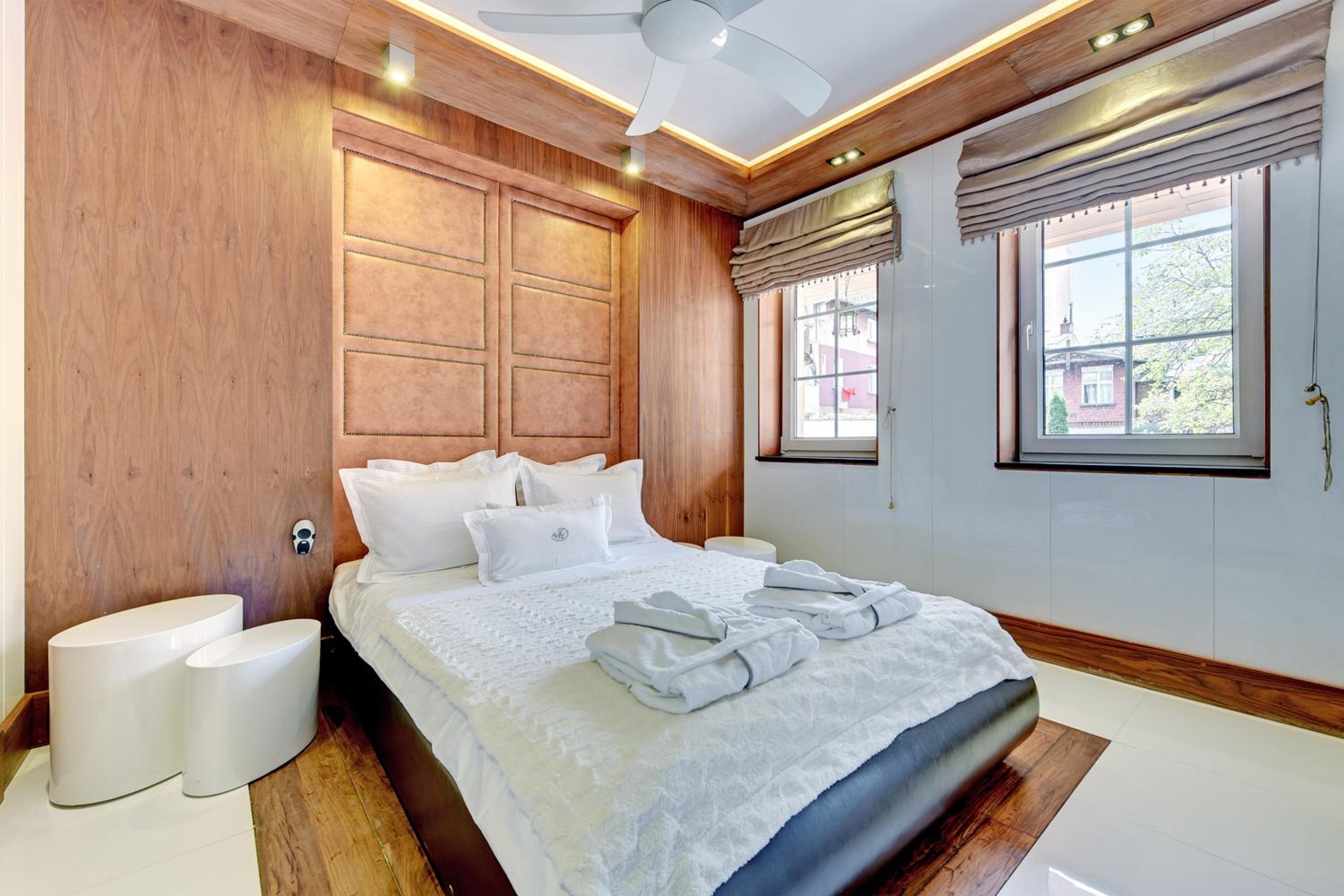 Two-Bedroom Apartment - Photo 1